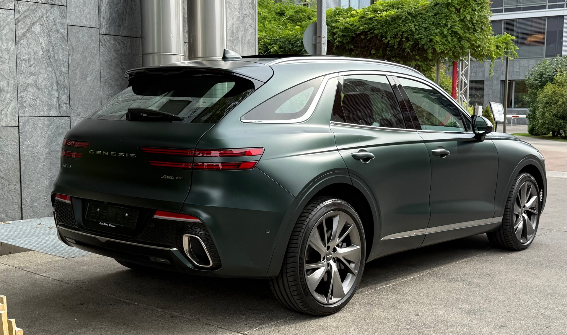 GENESIS GV70 2.5 TGDI Luxury AT8 AWD-showroom-element-1
