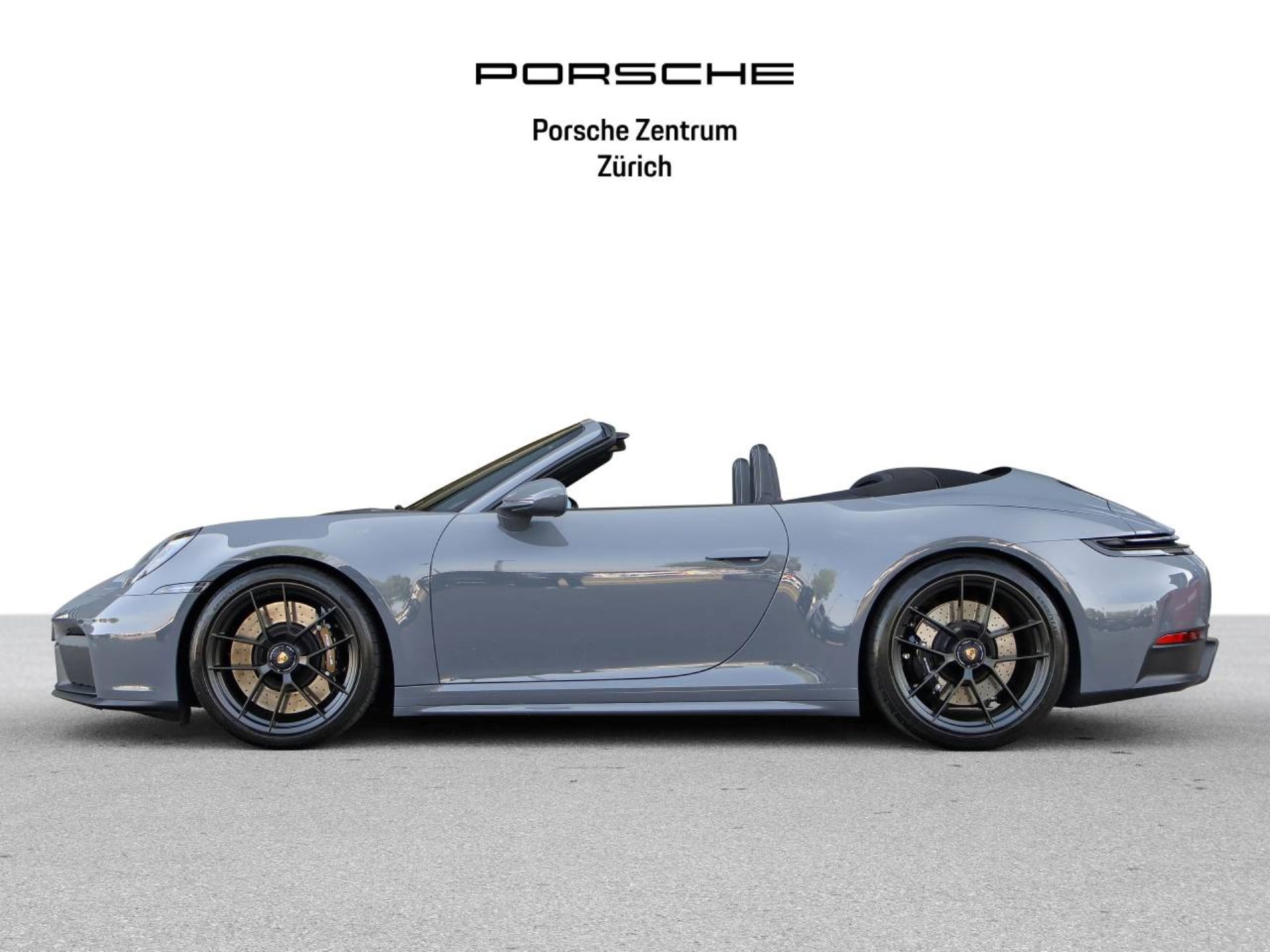 PORSCHE 911 Carrera 4 GTS Cabriolet-showroom-element-1