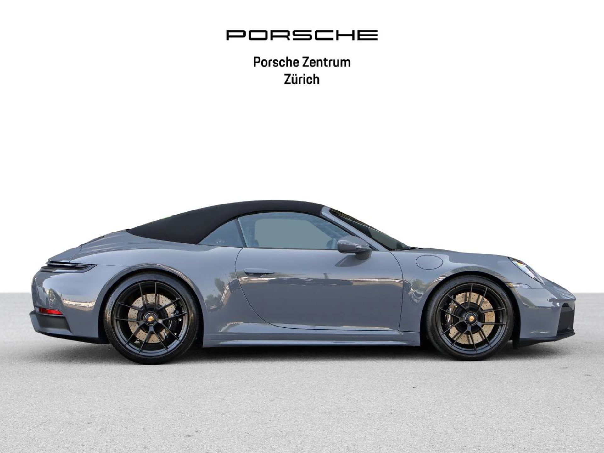 PORSCHE 911 Carrera 4 GTS Cabriolet-image-6