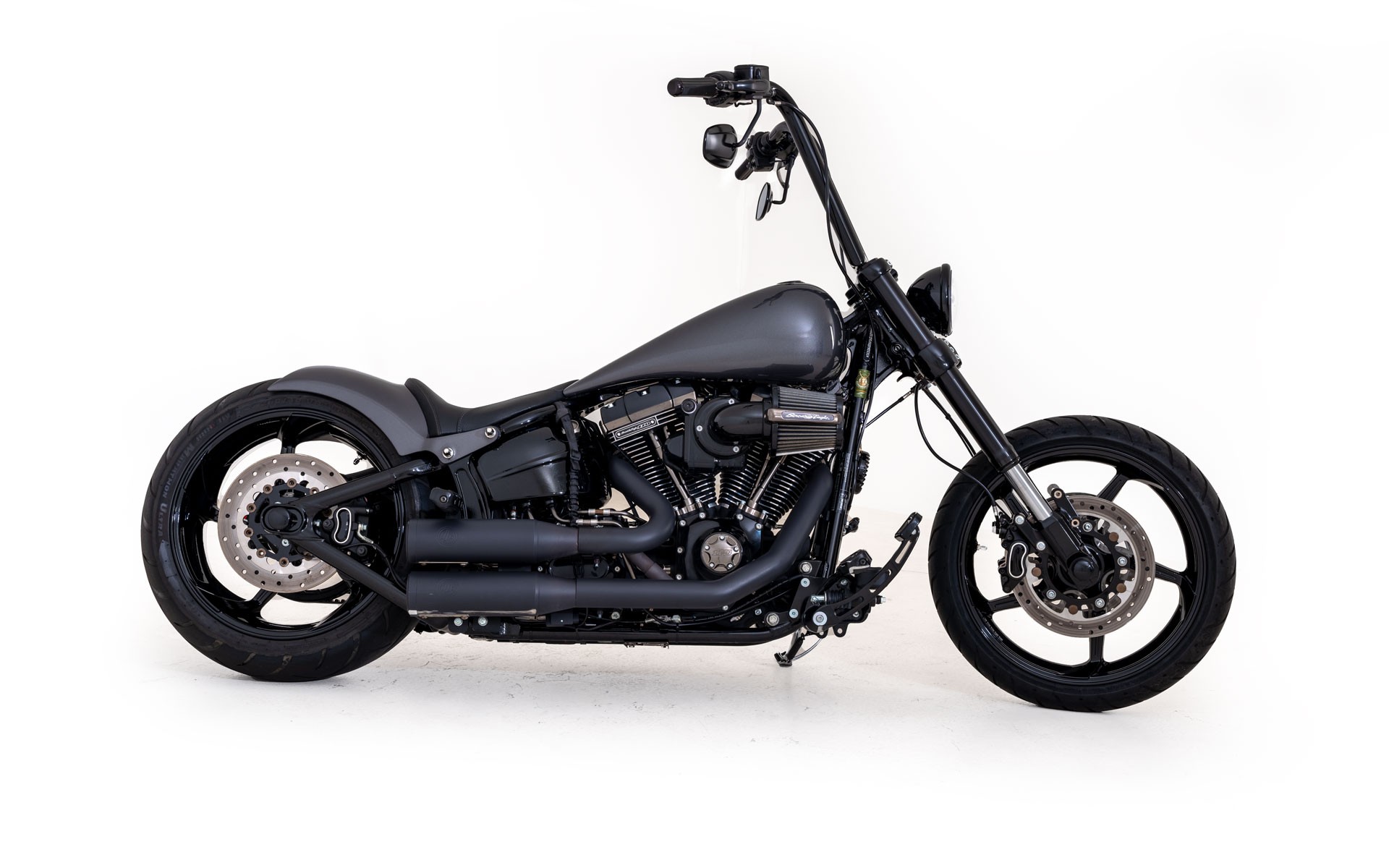 HARLEY-DAVIDSON FXSE Breakout Pro Street CVO ABS-image-1