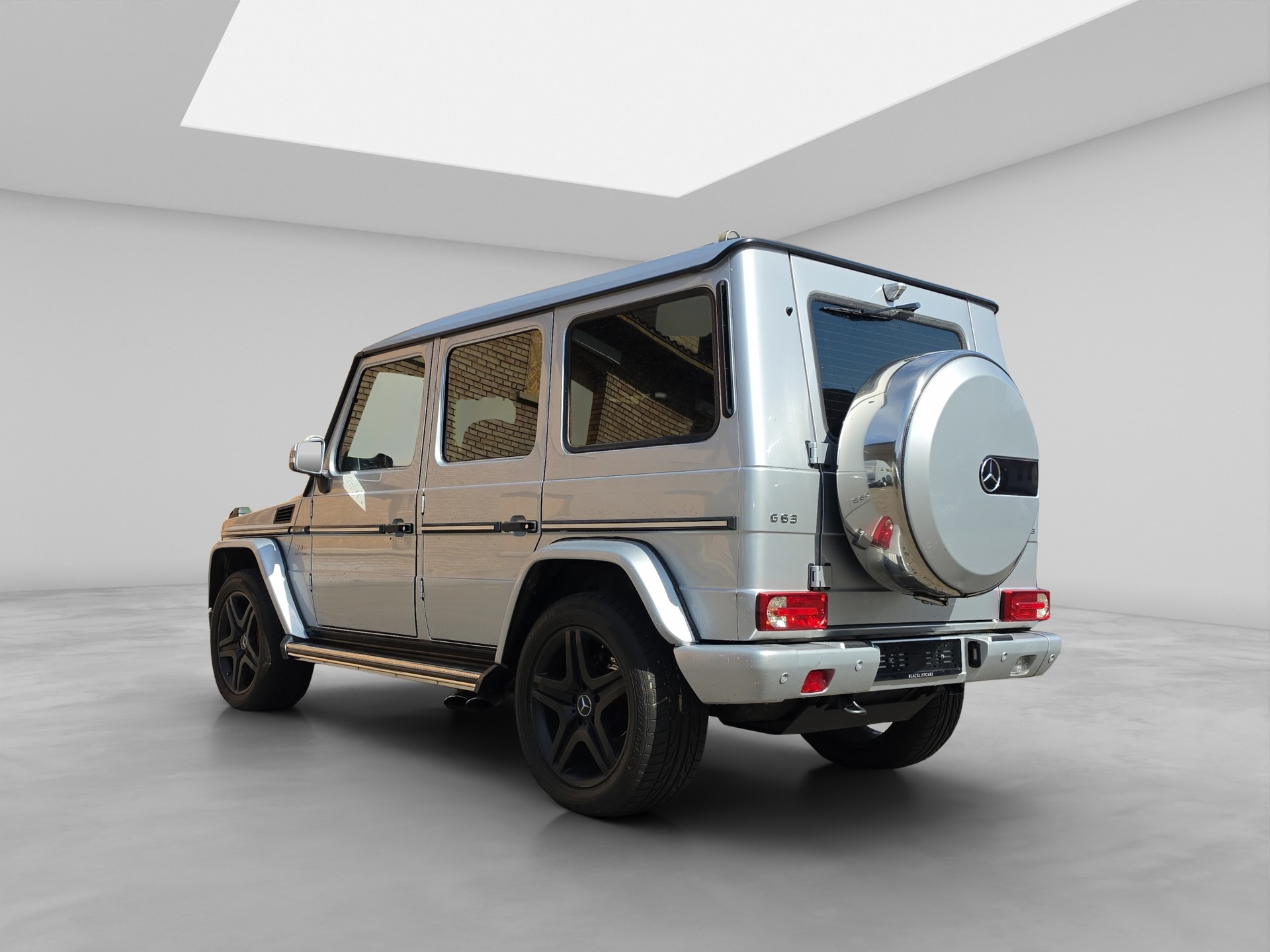 MERCEDES-BENZ G 63 AMG Automatic-showroom-element-3