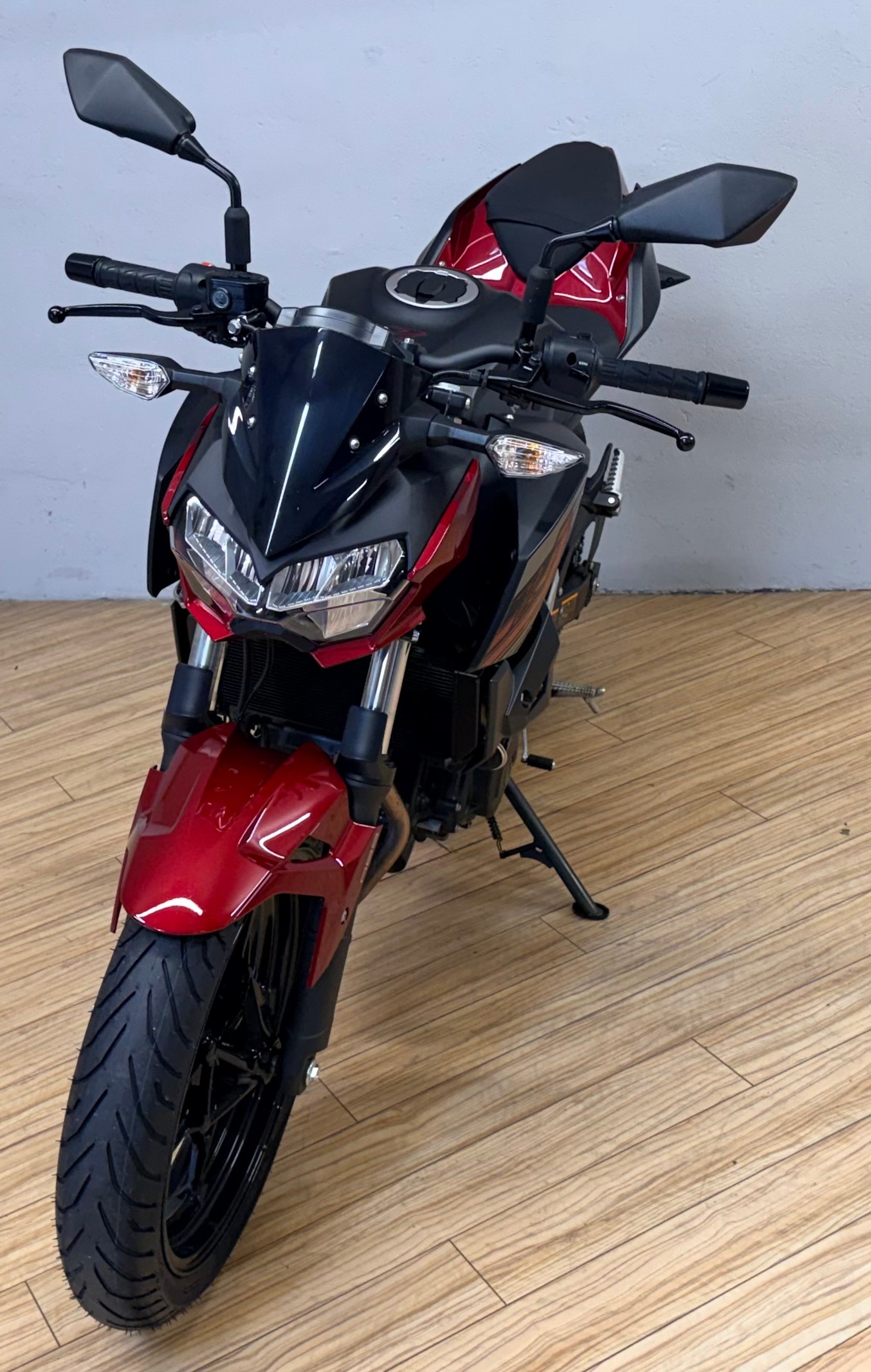 KAWASAKI Z 400 ABS-image-6