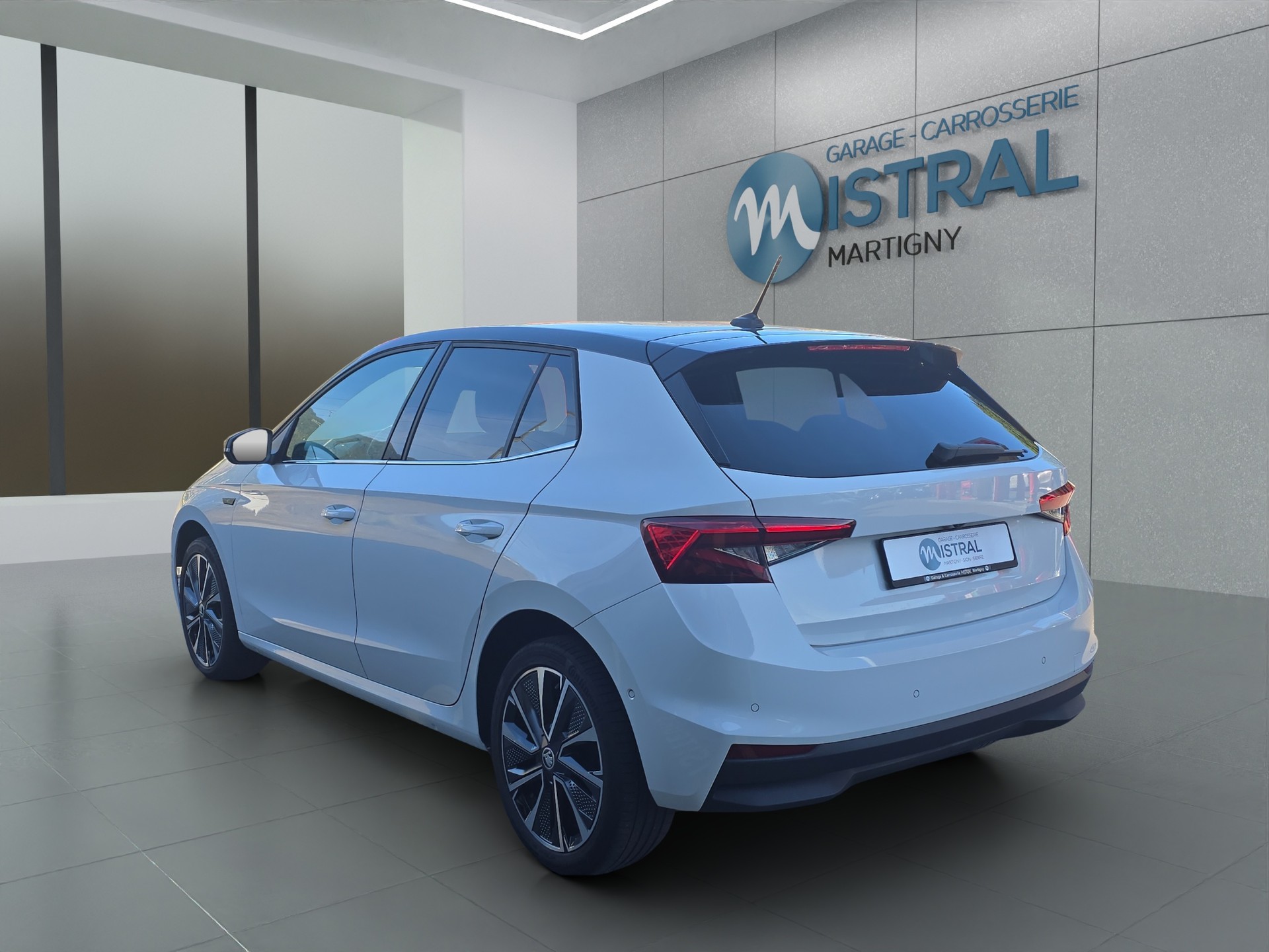 SKODA Fabia 1.0 TSI First Edition DSG-showroom-element-2