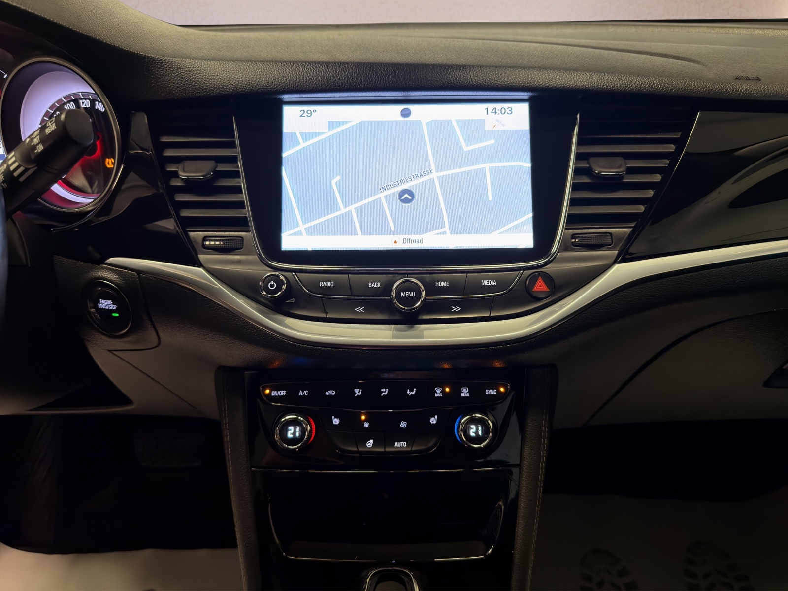 OPEL Astra 1.6 CDTi ecoF Excellence-image-14
