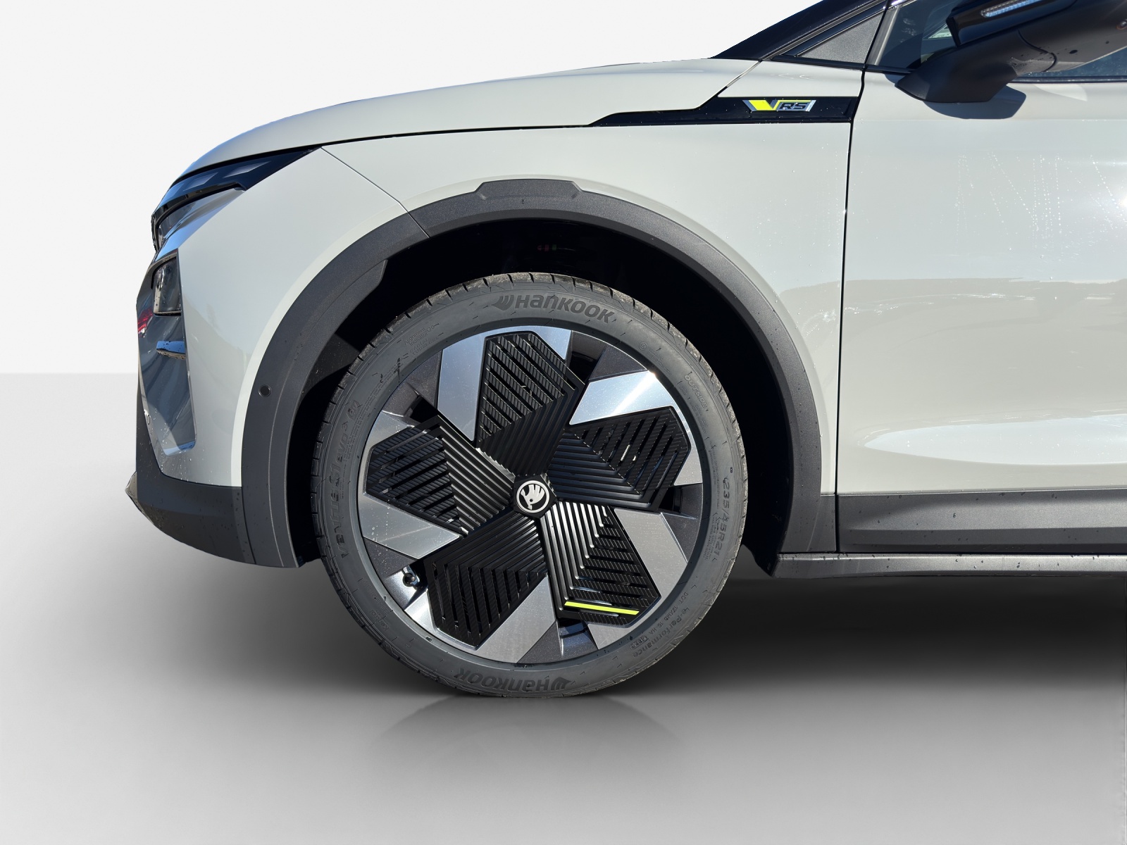 SKODA Elroq RS 85 4x4-image-14