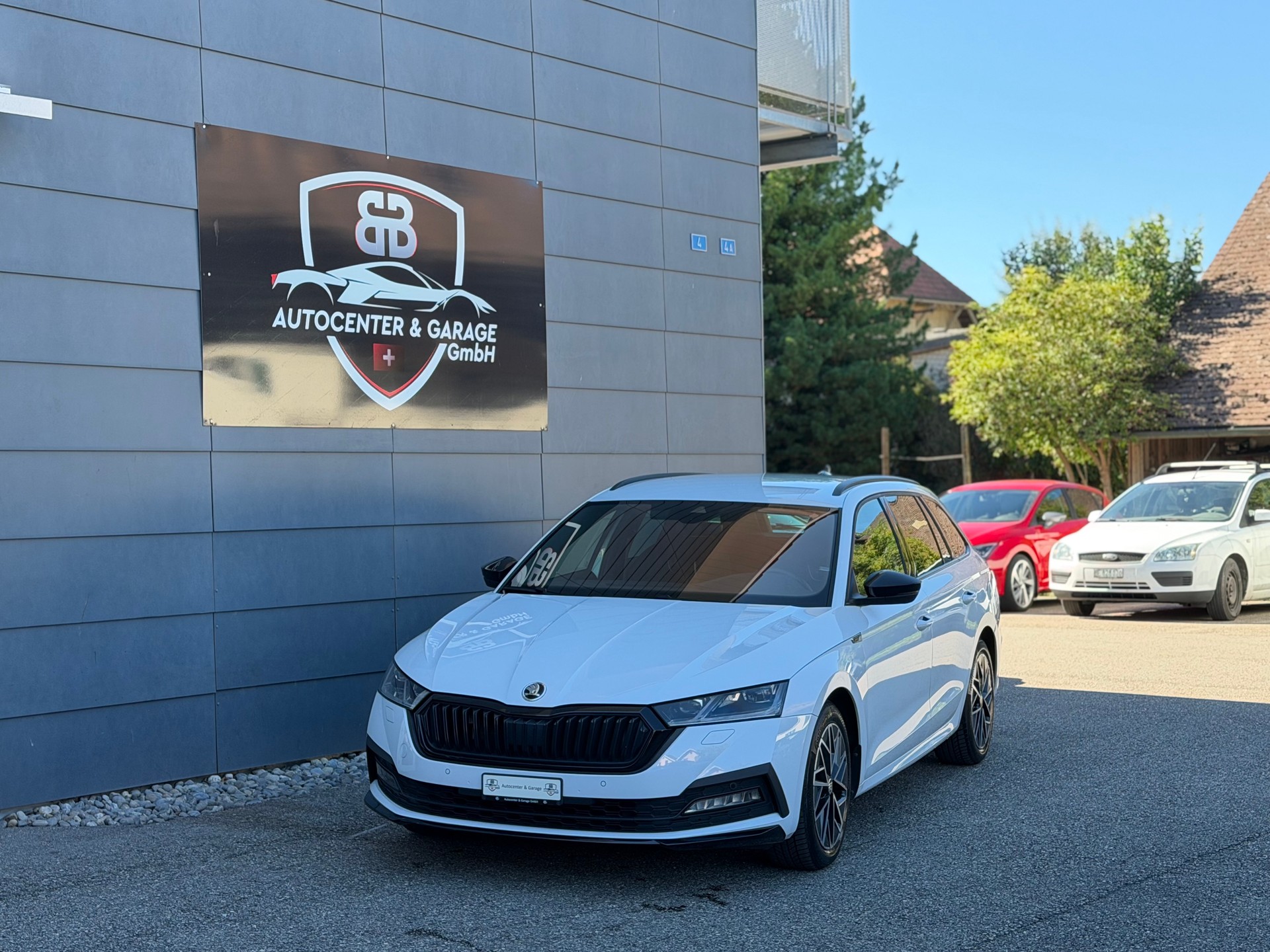 SKODA Octavia Combi 2.0 TSI SportLine DSG 4x4