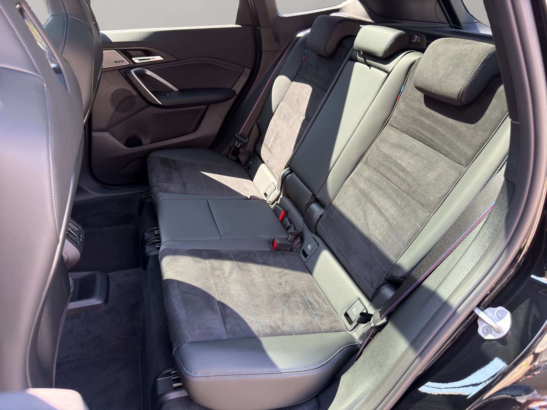 BMW X1 xDrive M35i-image-17