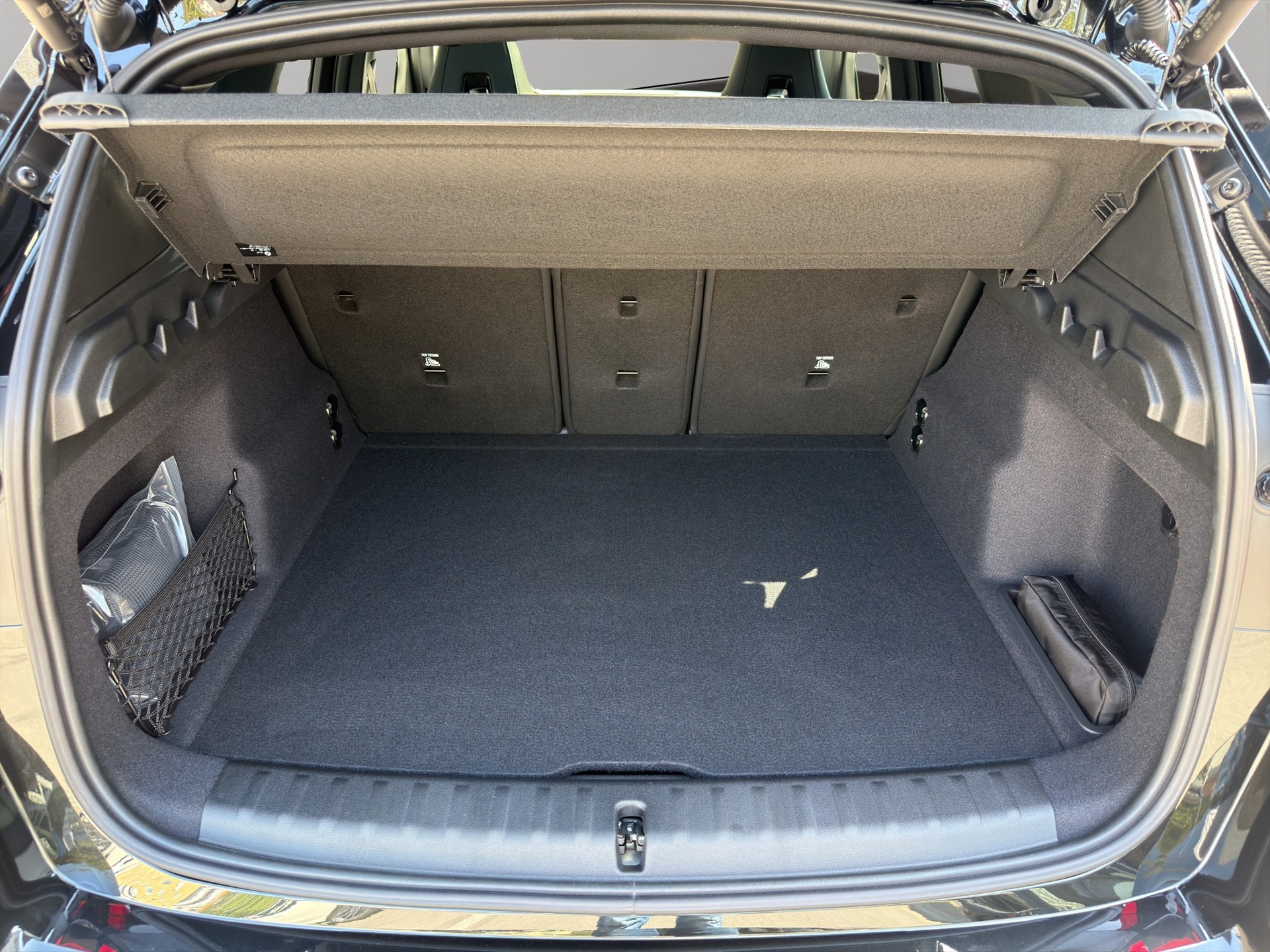 BMW X1 xDrive M35i-image-18