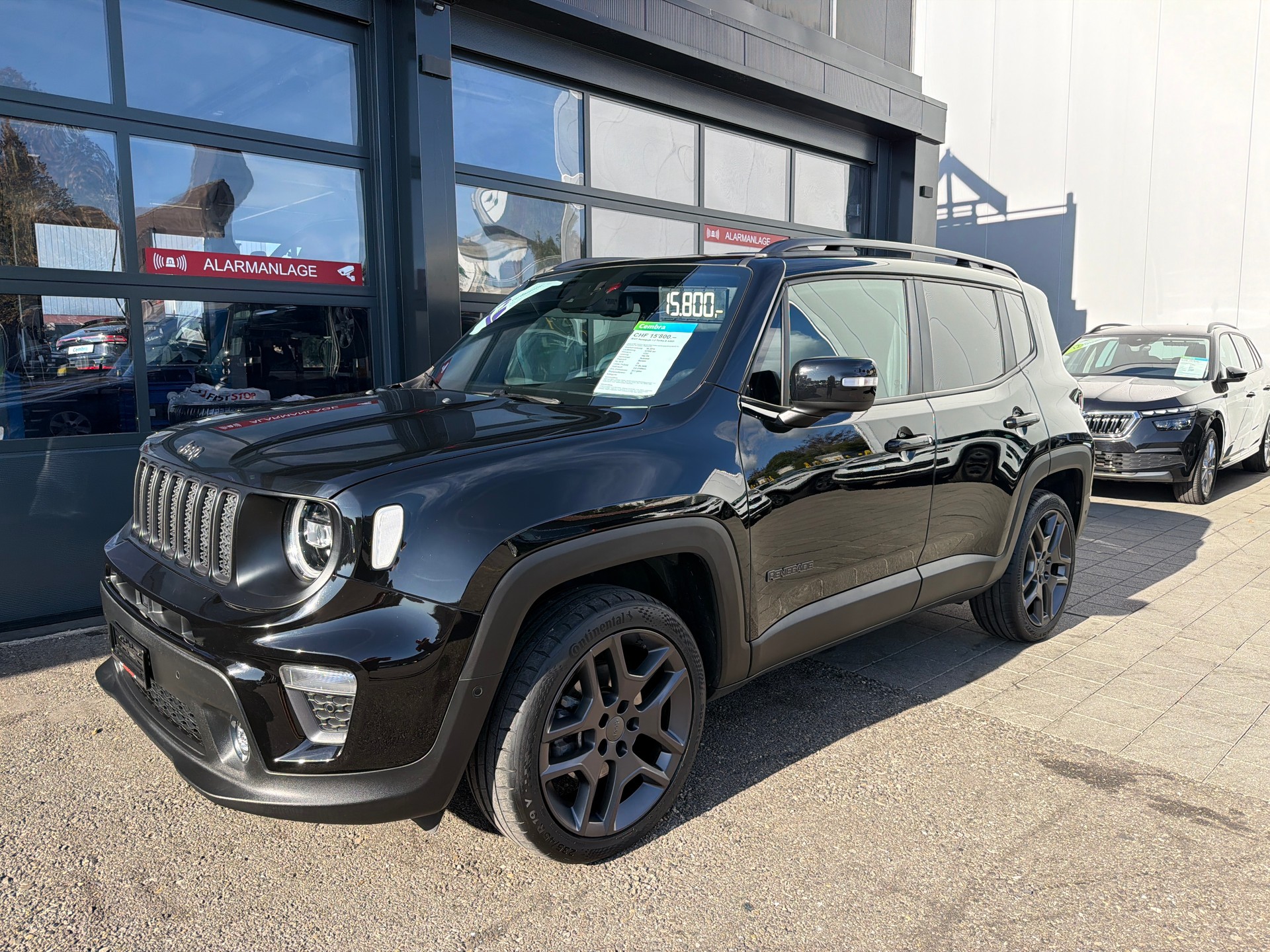 JEEP Renegade 1.3 Turbo S AWD 4X4-showroom-element-1