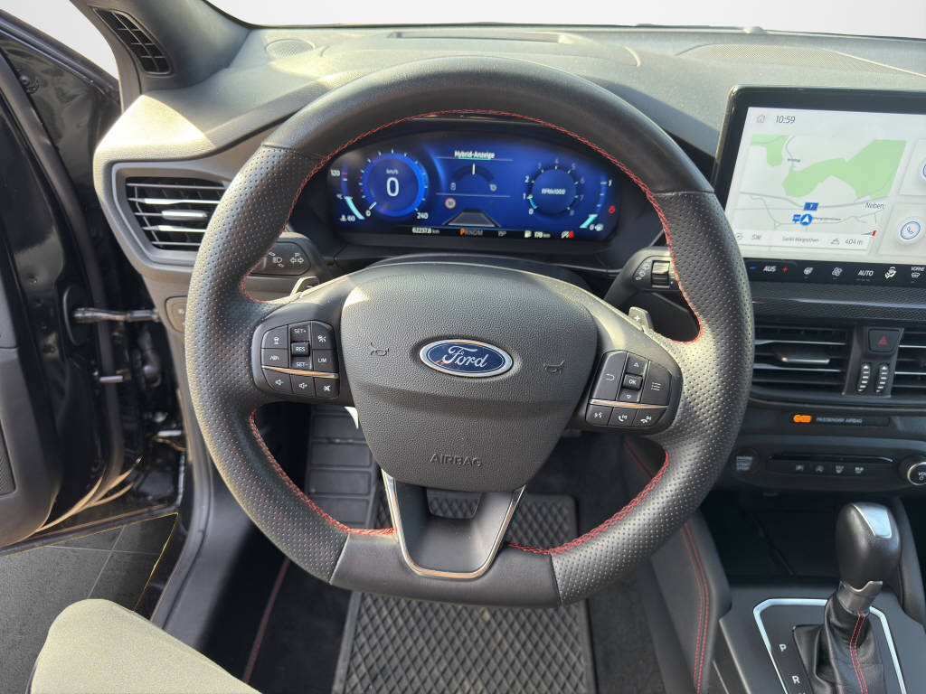 FORD Focus Station Wagon 1.0i EcoB Hybrid 155-image-9
