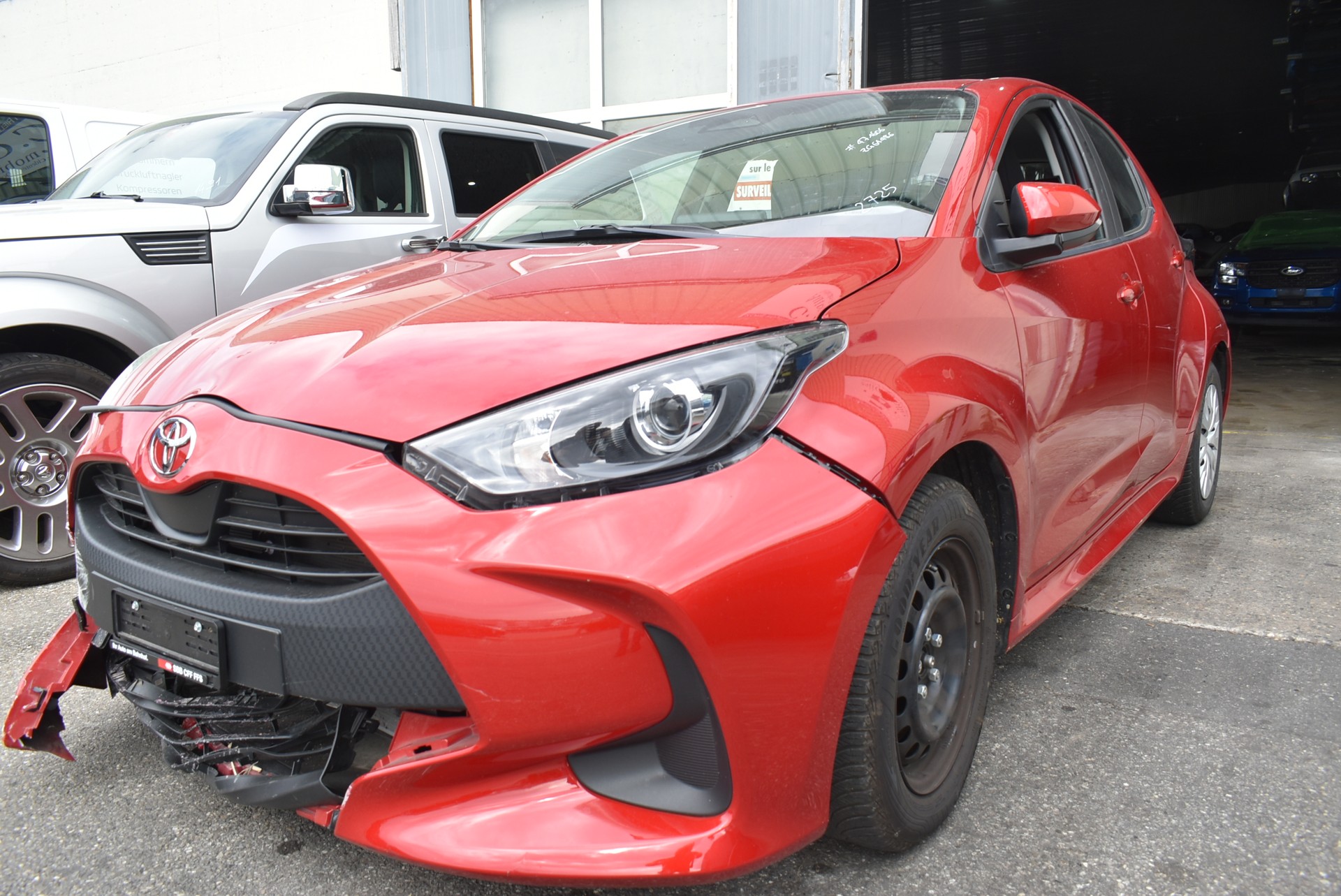 TOYOTA Yaris 1.5 Comfort e-CVT