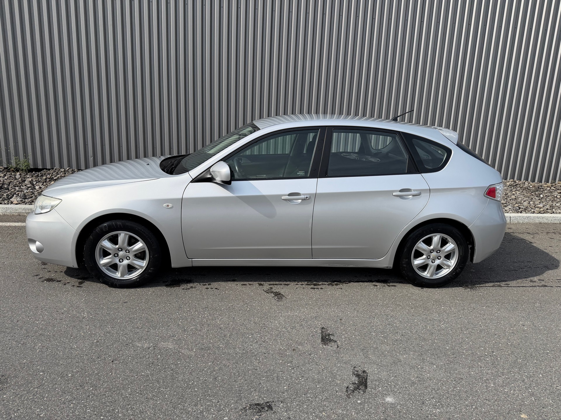 SUBARU Impreza 1.5R Swiss BOITE MANUEL 76000 KM-showroom-element-1
