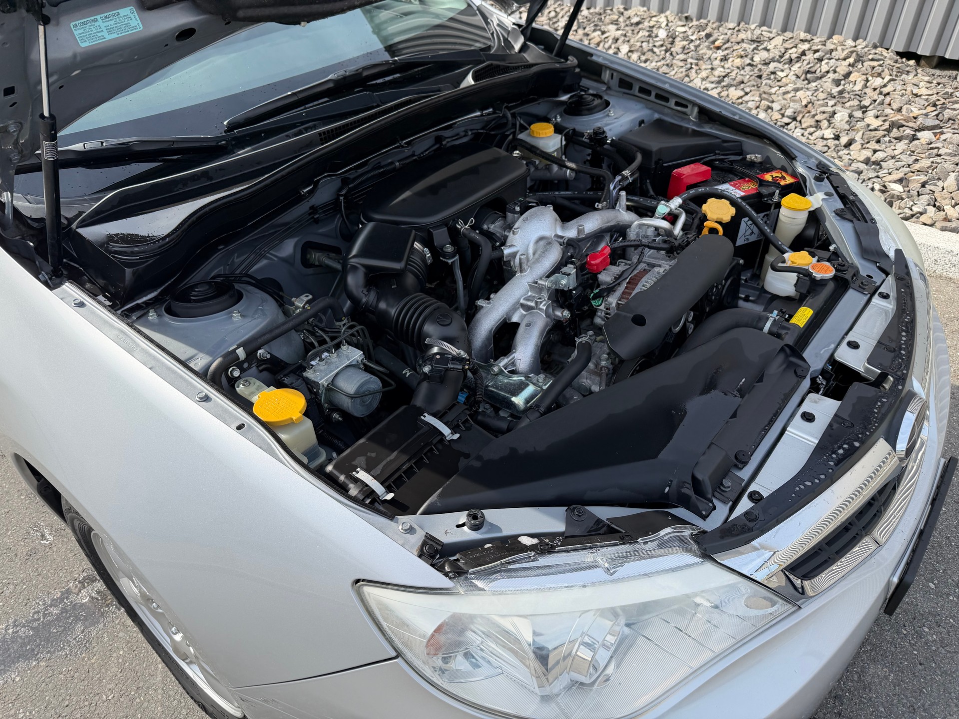 SUBARU Impreza 1.5R Swiss BOITE MANUEL 76000 KM-image-37