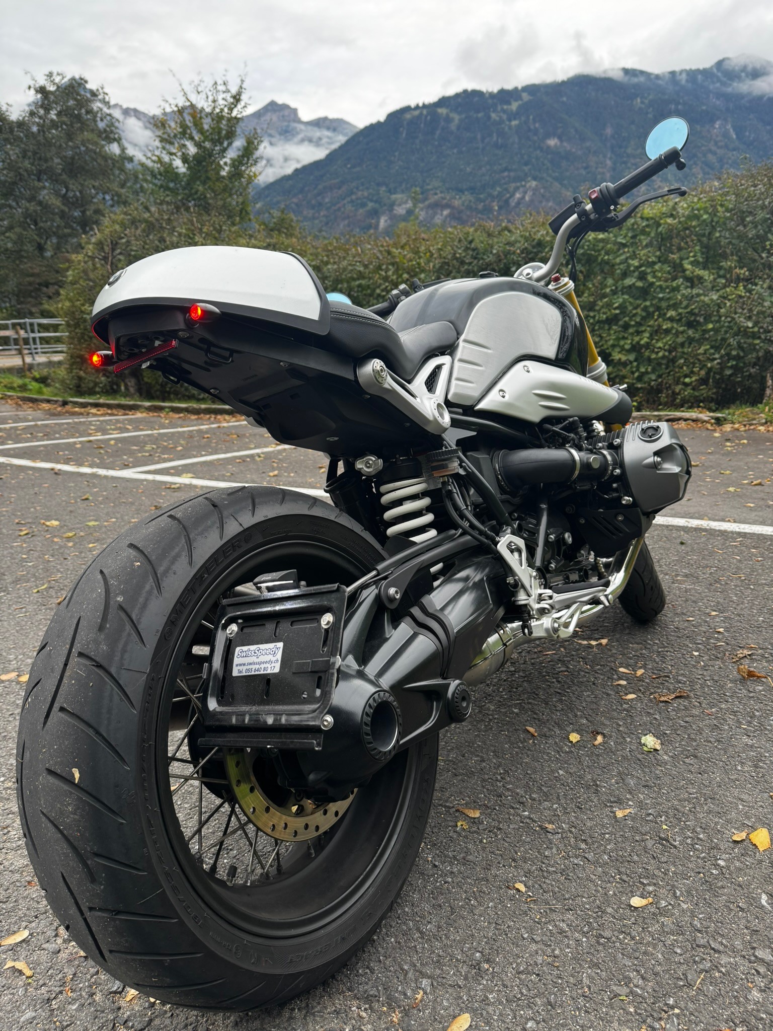 BMW R nineT ABS-image-1