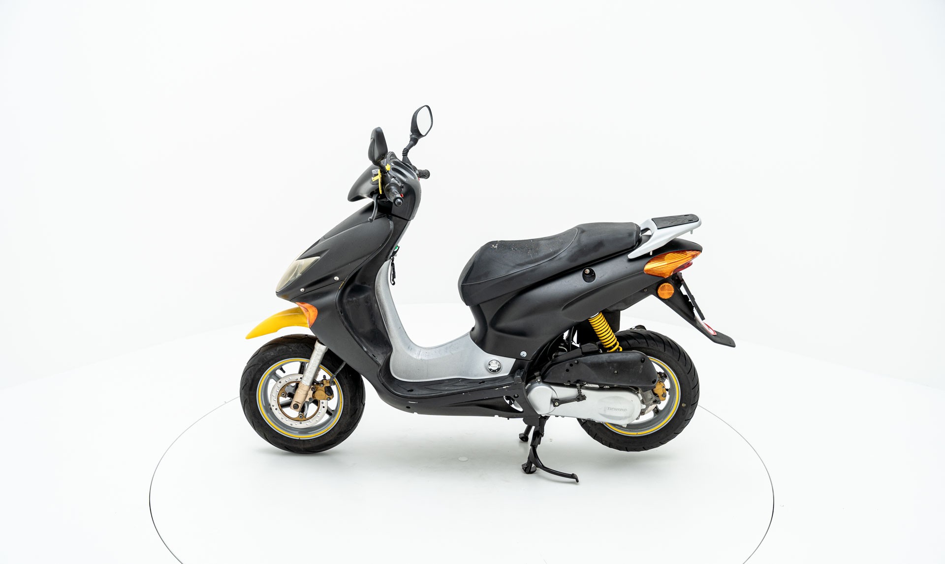 HONDA SZX 50/X8R-X Fun (45km/h)-image-5