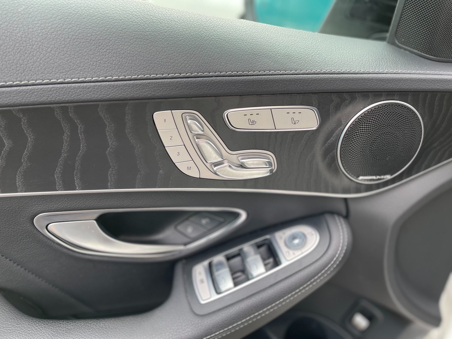MERCEDES-BENZ C 450 AMG 4Matic 7G-Tronic-image-13