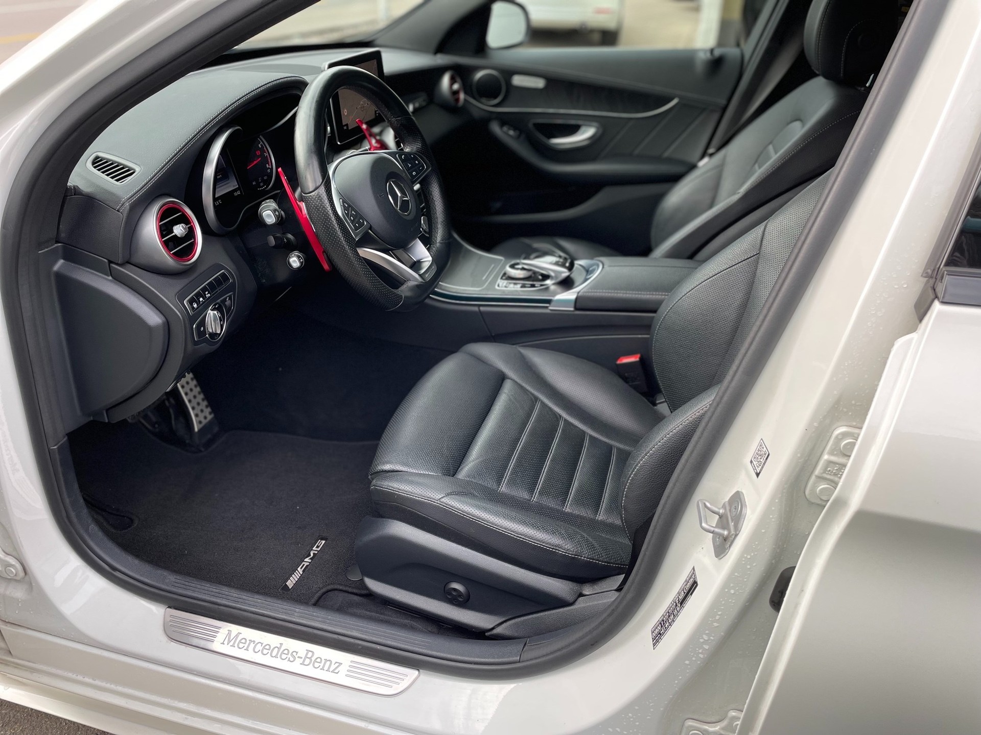MERCEDES-BENZ C 450 AMG 4Matic 7G-Tronic-image-9