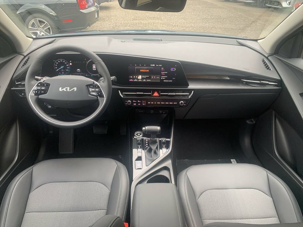 KIA Niro 1.6GDi PHEV PowerDCT-image-4