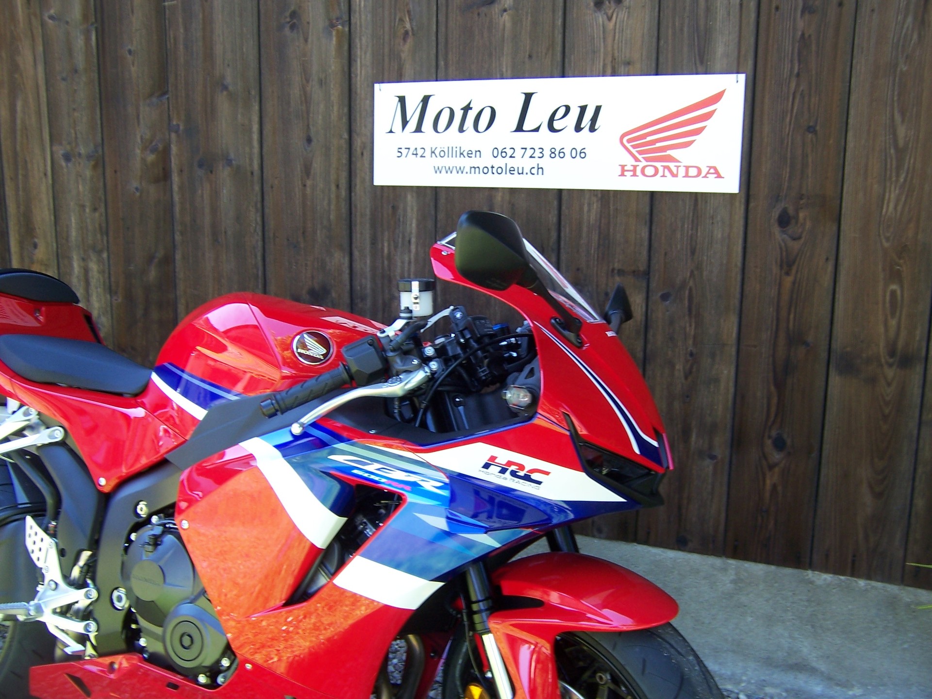HONDA CBR 600 RR-image-8