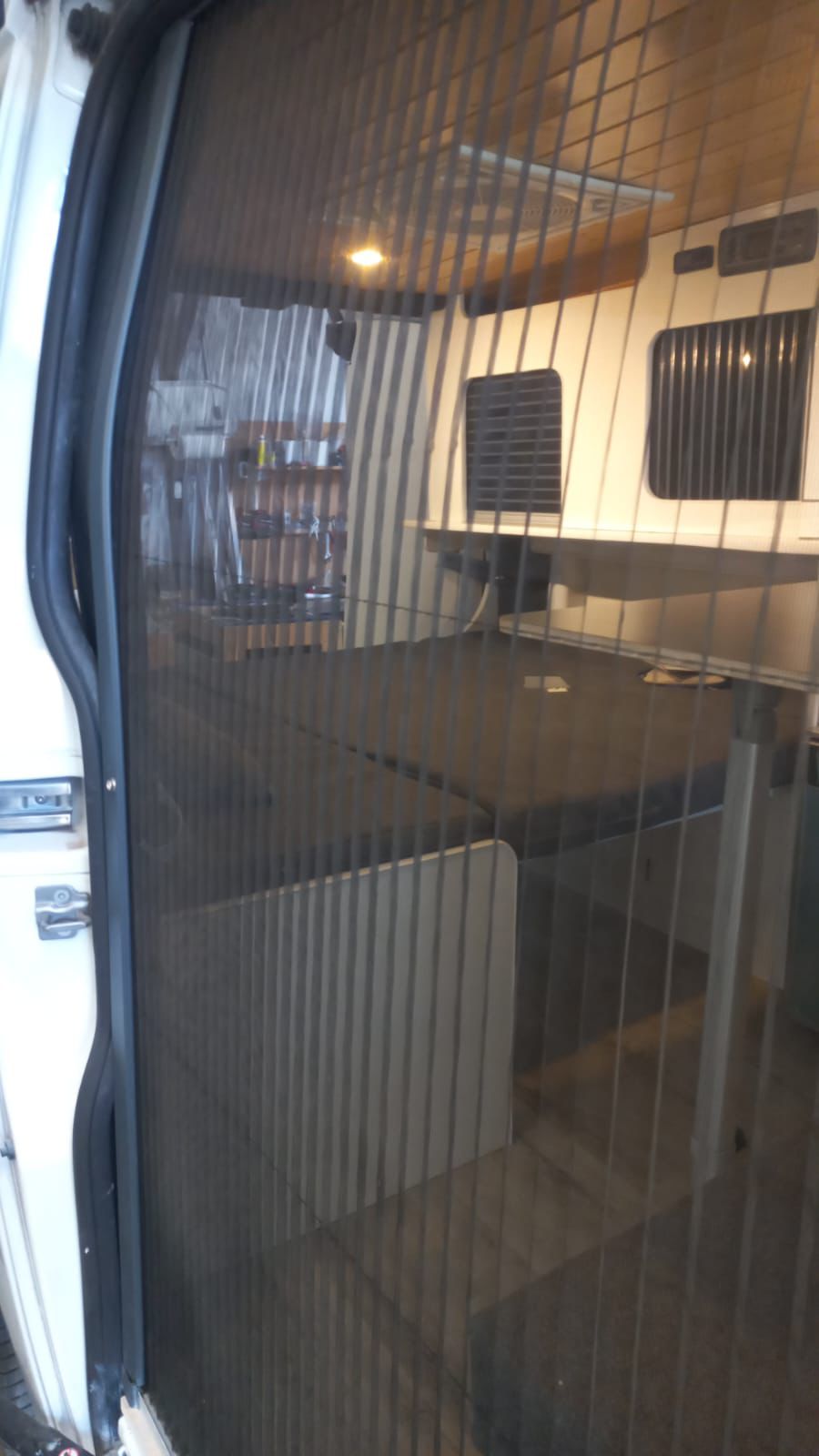 FORD TRANSIT CUSTOM 122 PS-image-2