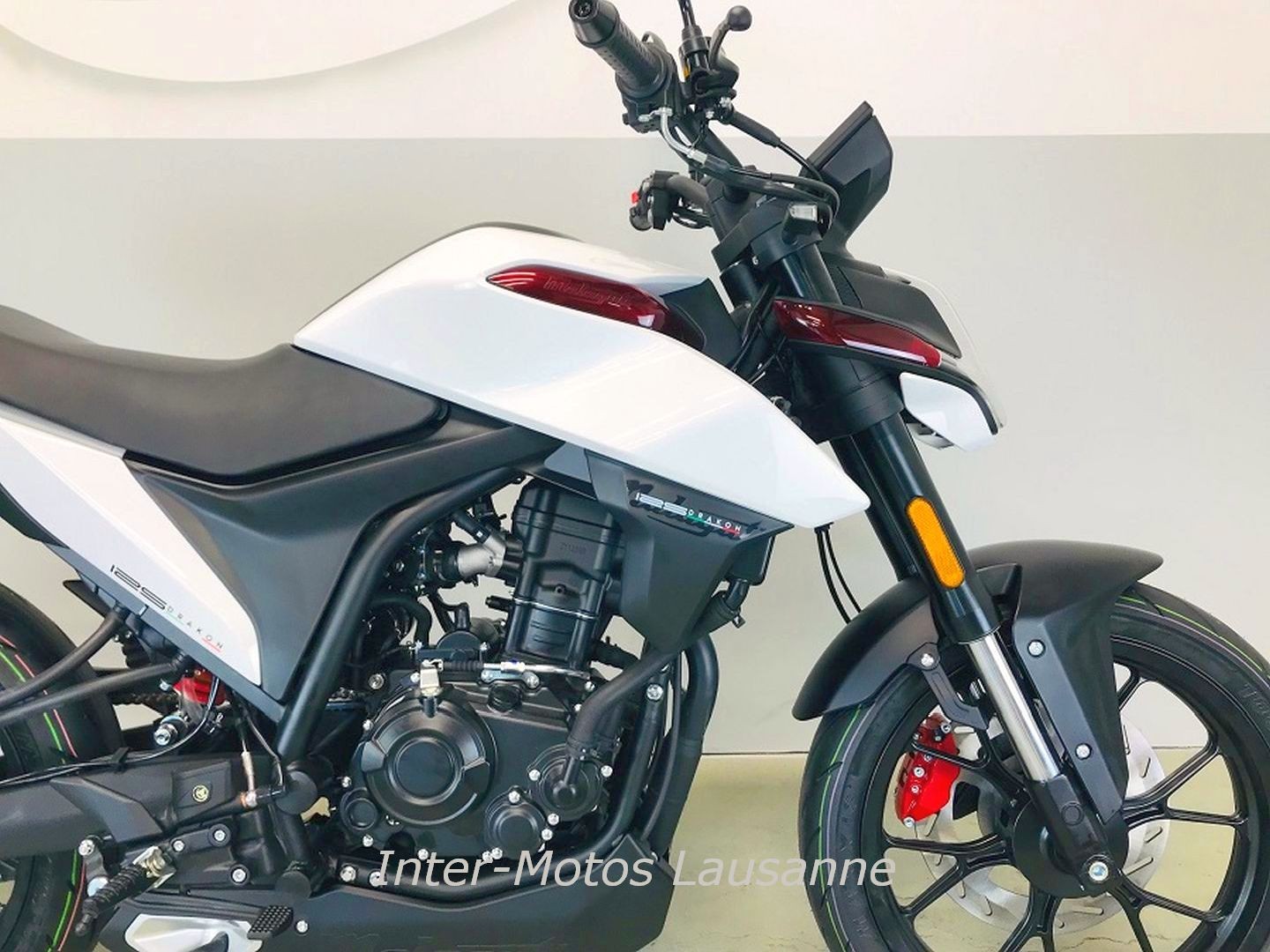 MALAGUTI DRAKON 125-showroom-element-3