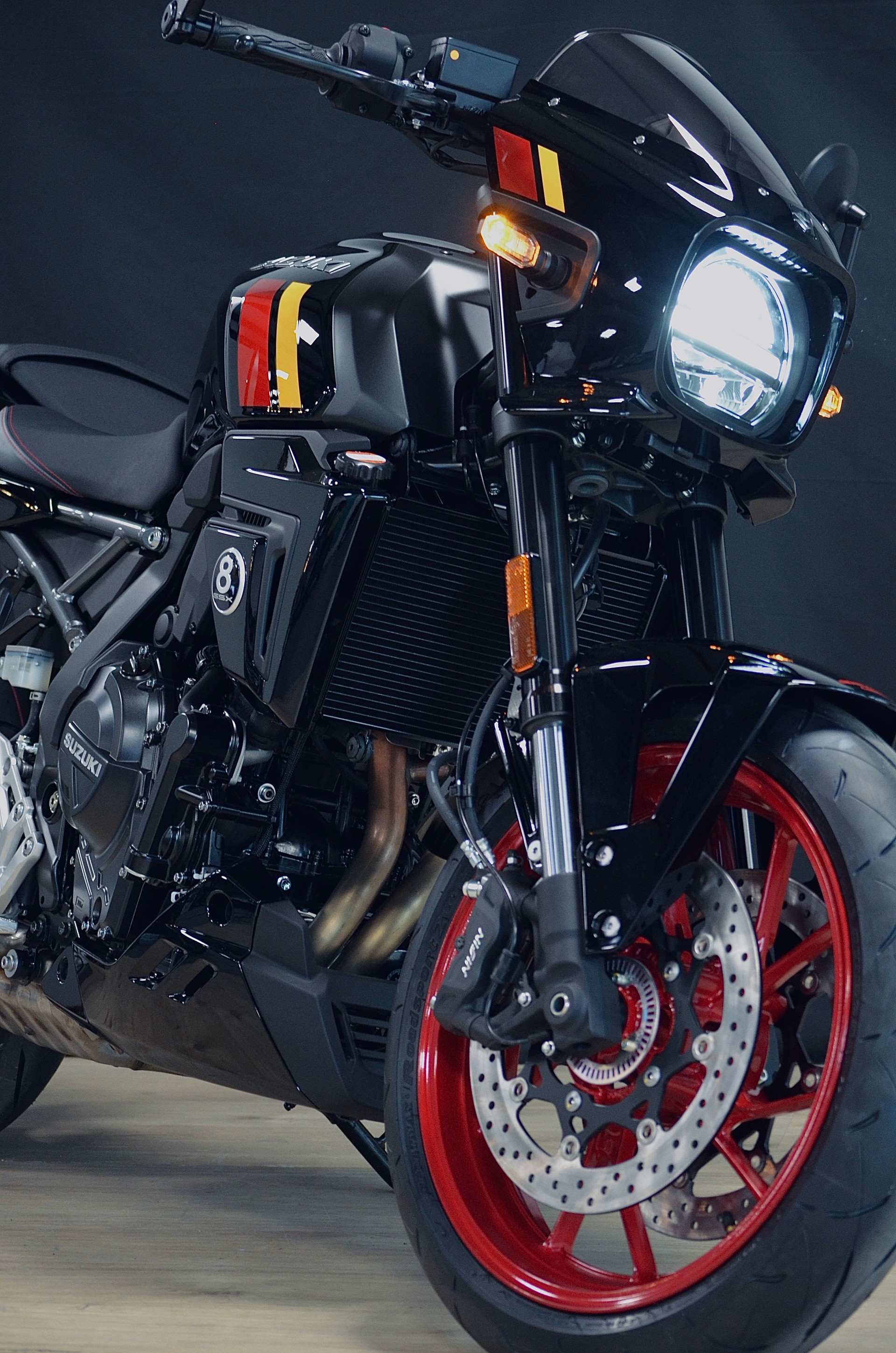 SUZUKI GSX800 (8TT)-image-6