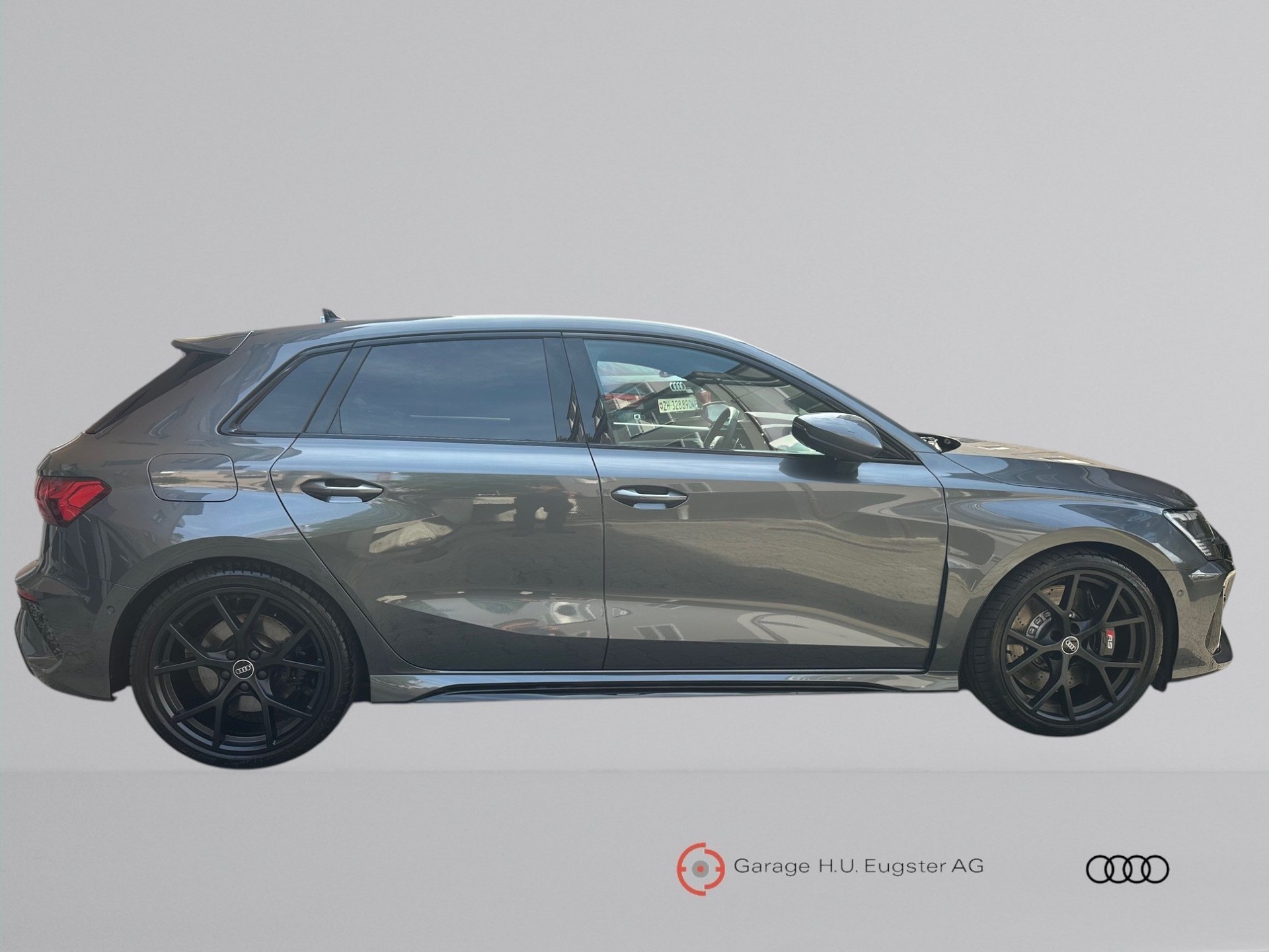 AUDI RS3 Sportback 2.5 TSI quattro S-tronic-showroom-element-3