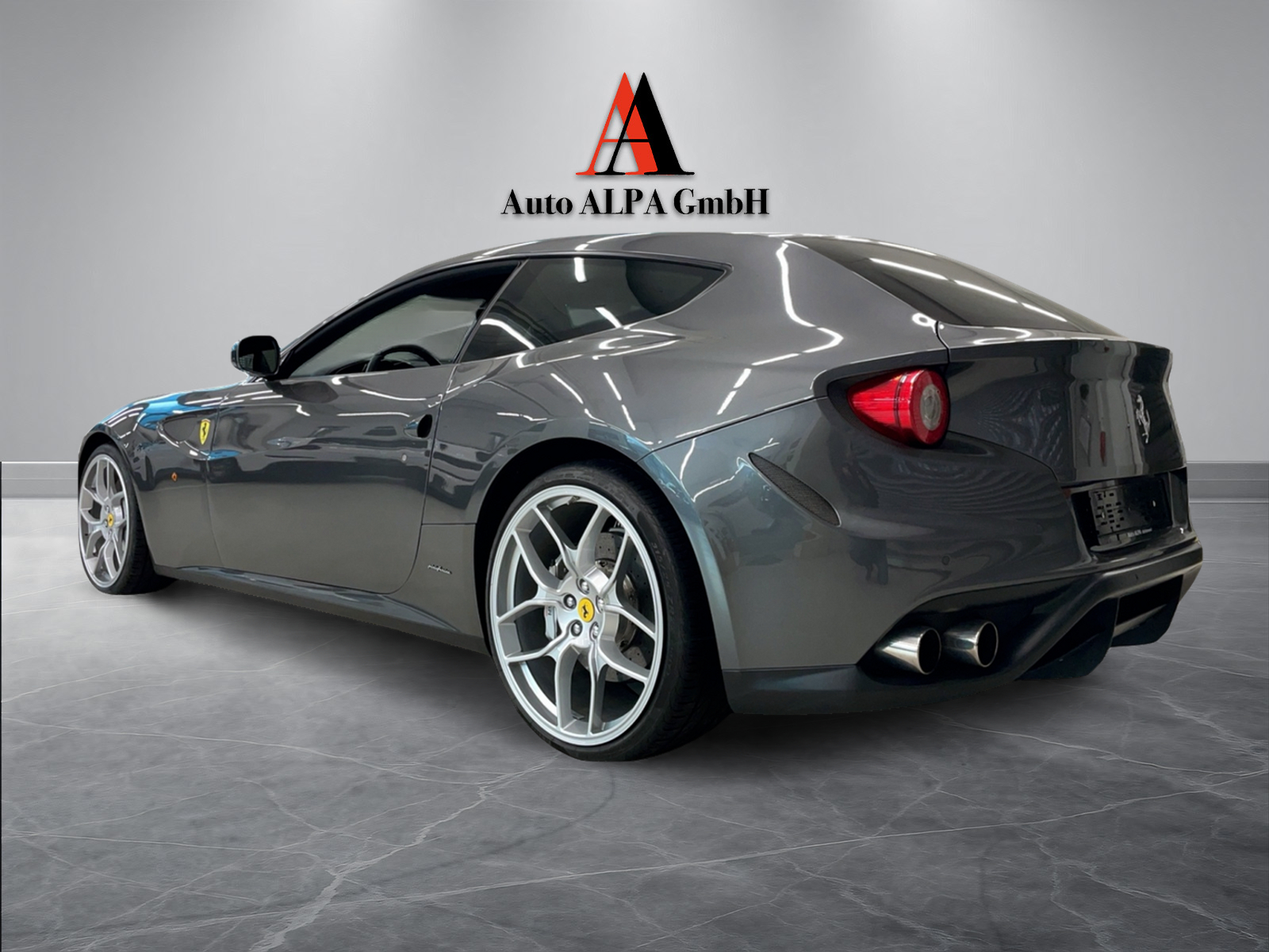 FERRARI FF-image-2