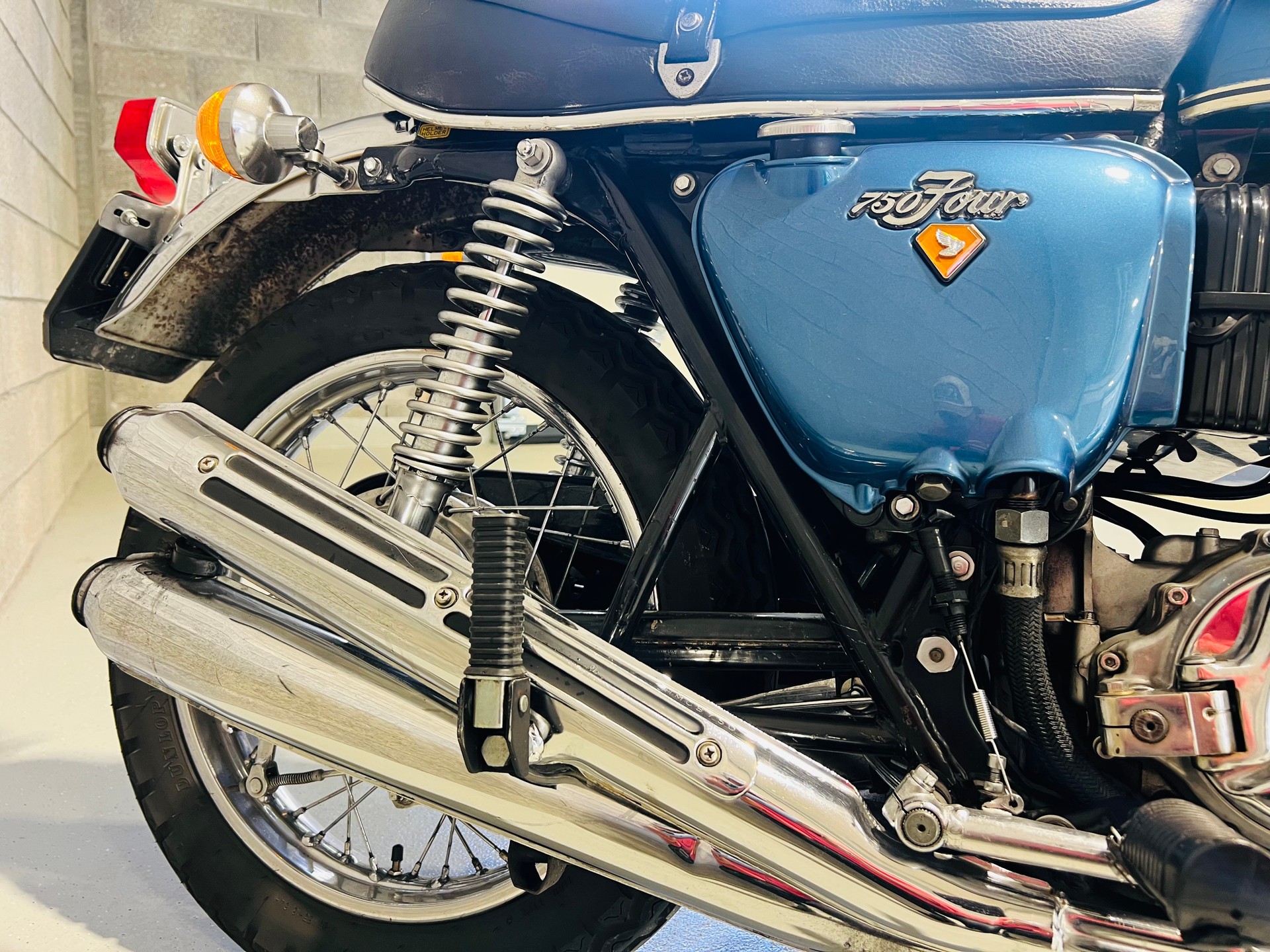 HONDA CB 750 FOUR-image-10
