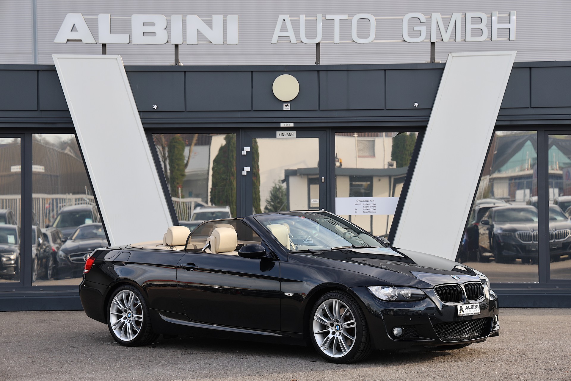 BMW 325i Cabriolet M-Sport Steptronic-showroom-element-1