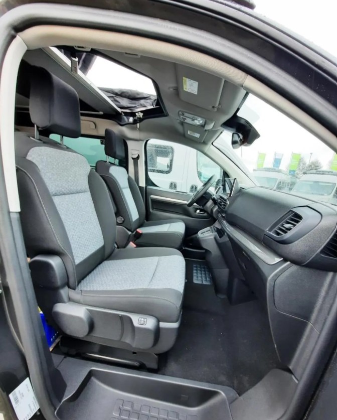 CROSSCAMP EXPLR (Opel) 7-PLätzer, 180 PS Automat-image-16