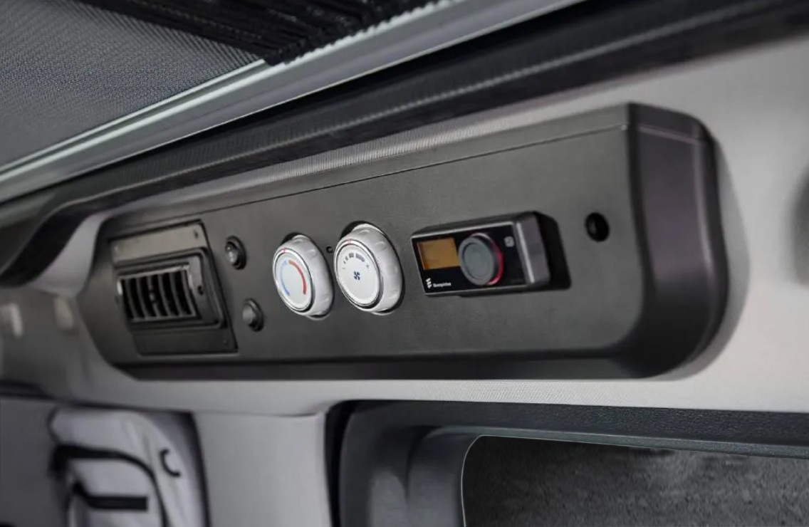 CROSSCAMP EXPLR (Opel) 7-PLätzer, 180 PS Automat-image-19