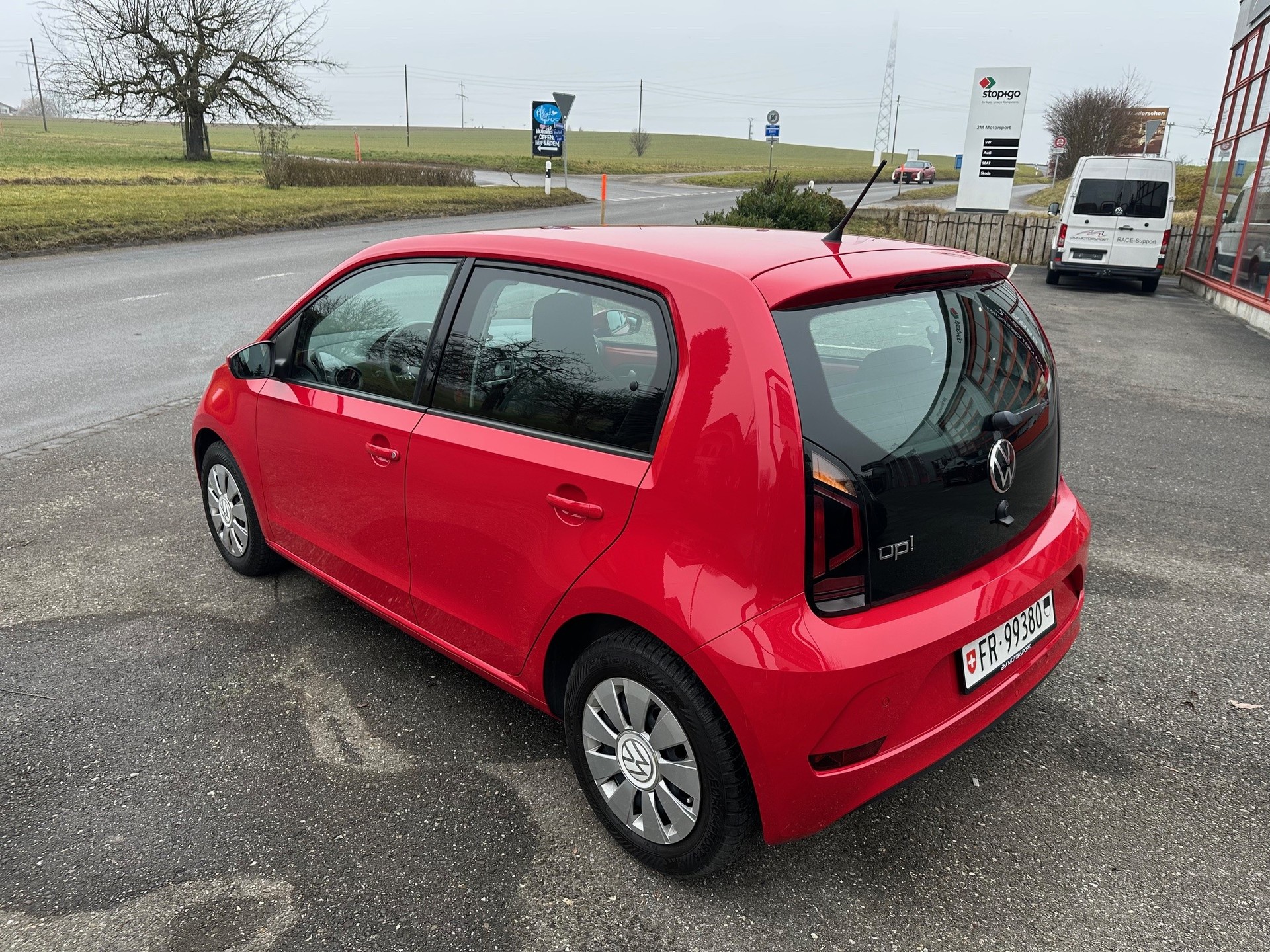 VW Up 1.0 MPI move up-image-2