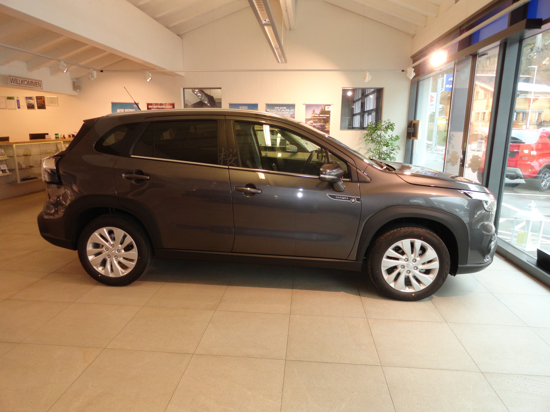 SUZUKI S-Cross 1.4 16V Sakura MHD 4WD Automatic-showroom-element-1