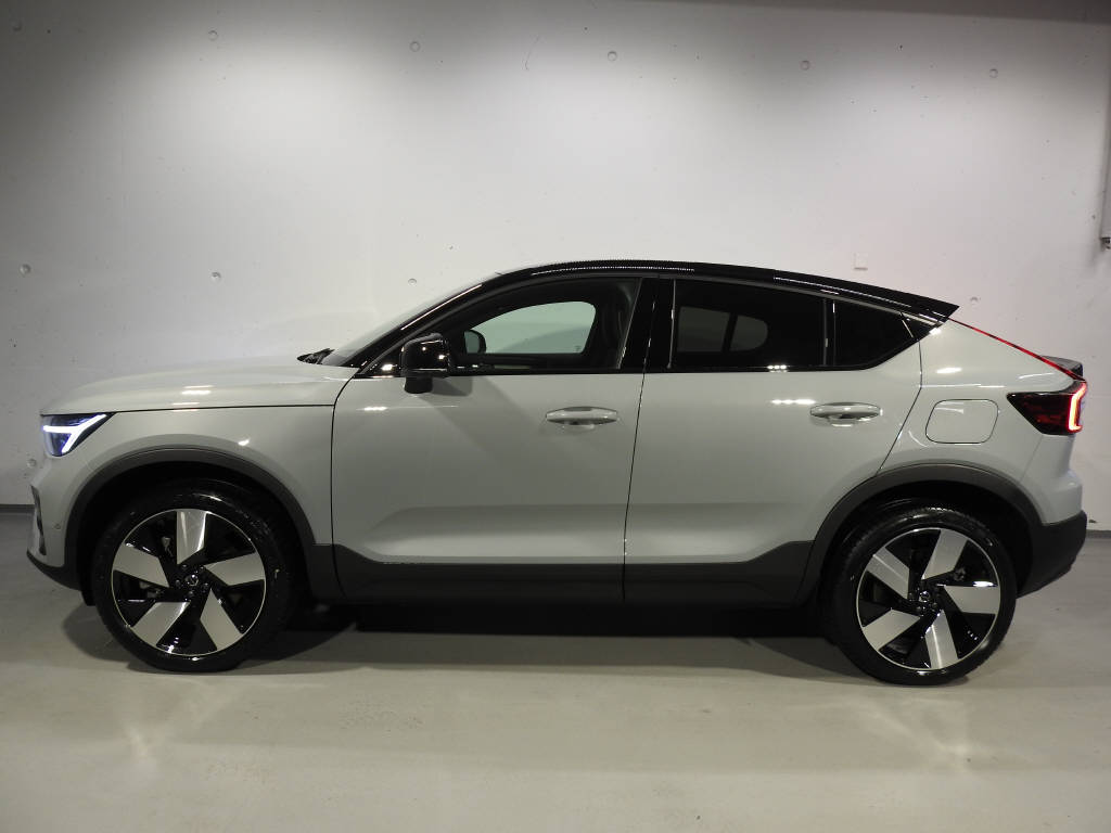 VOLVO EC40 Twin Ultra AWD-showroom-element-2
