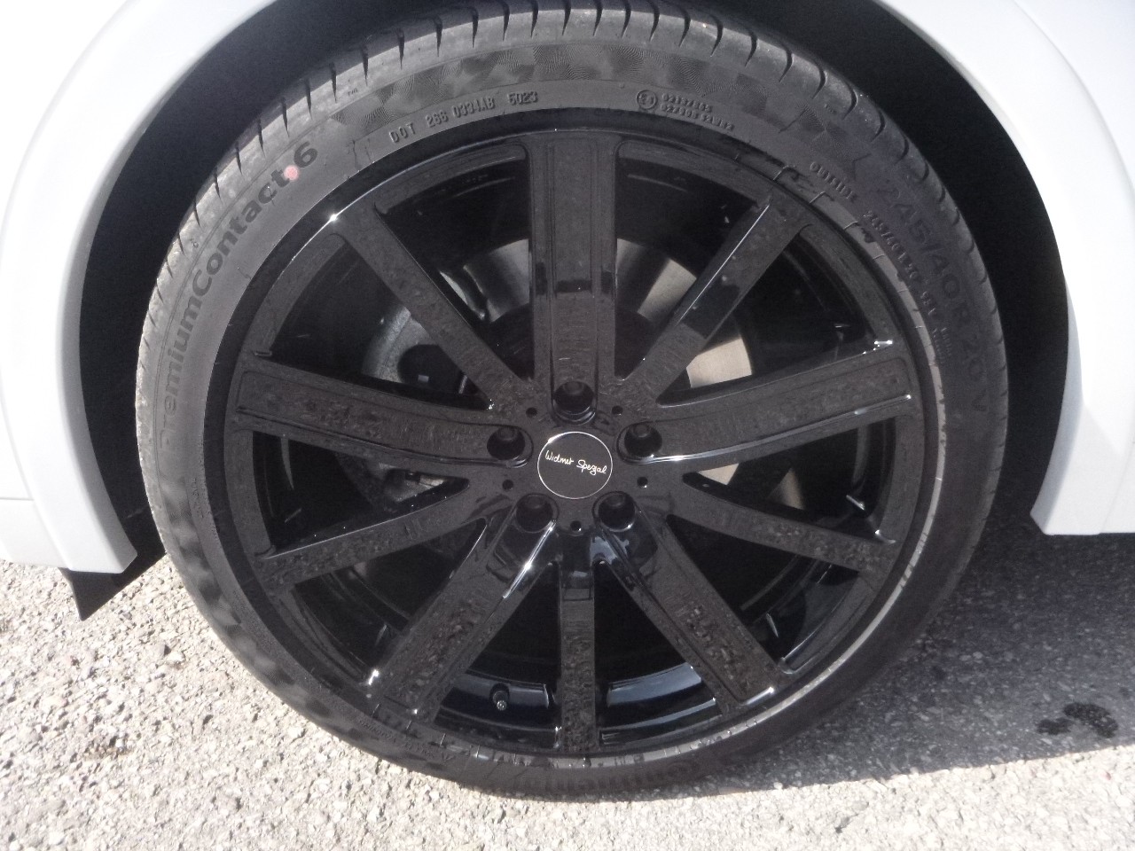 TOYOTA C-HR 2.0 PHEV CVT GR Sport Premire-showroom-element-1