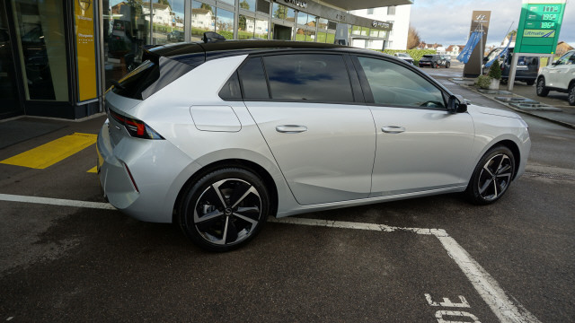 OPEL Astra 1.2i MHEV GS A-showroom-element-3