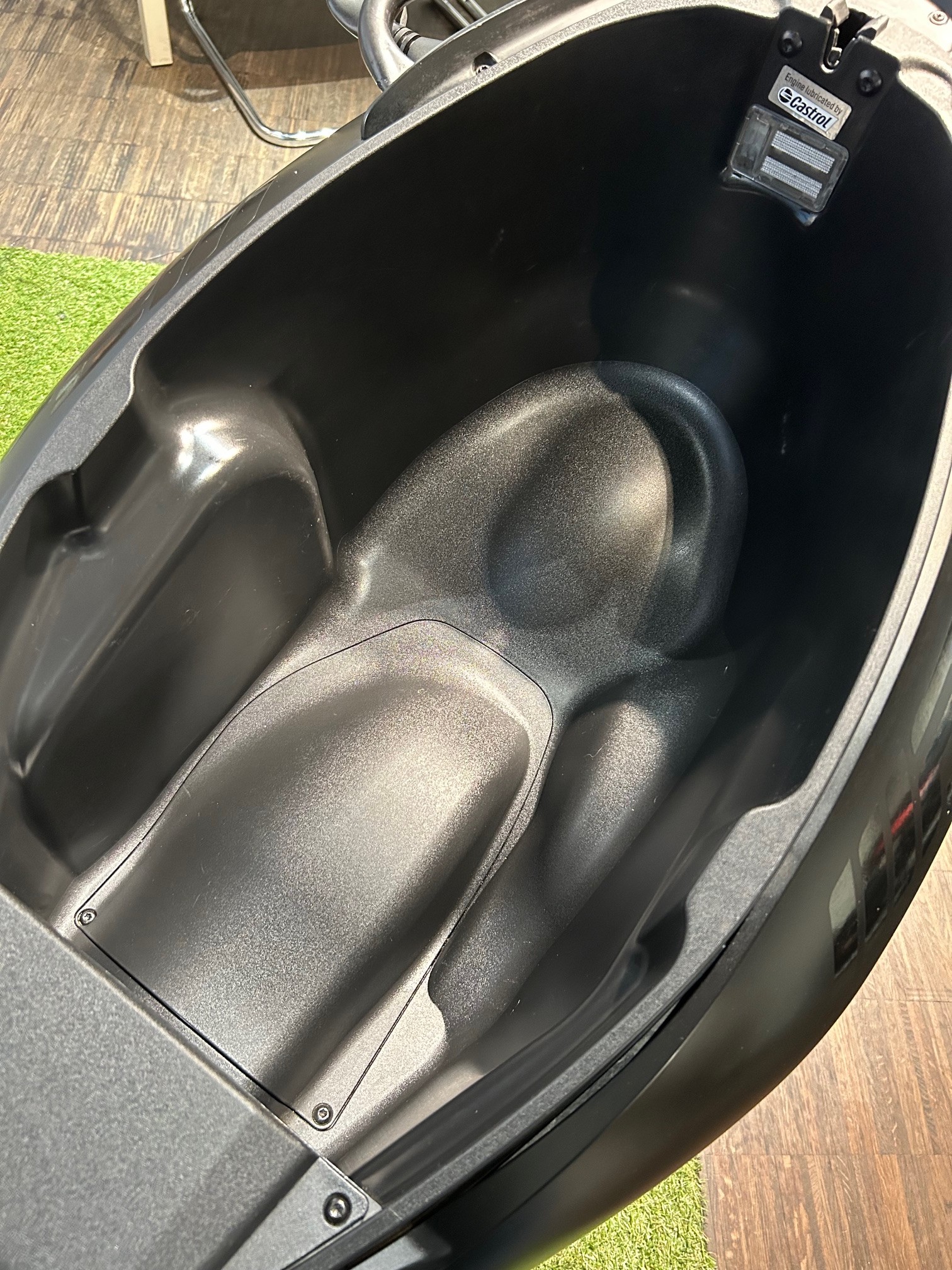 PIAGGIO MP3 300-image-5