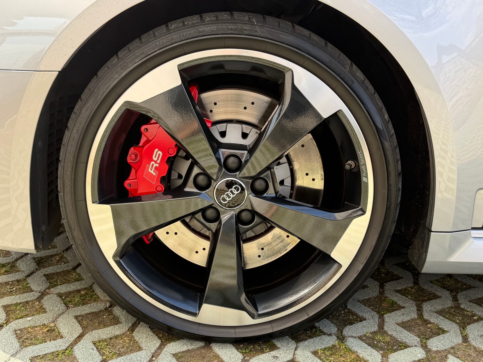 AUDI RS3 Sportback 2.5 TSI quattro S-tronic-image-7