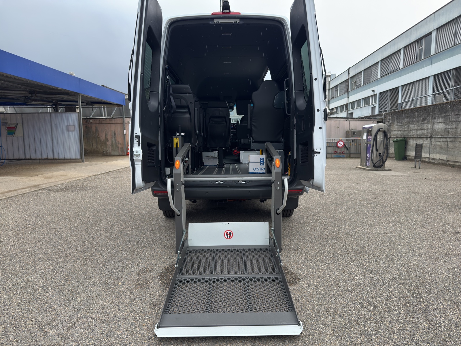 MERCEDES-BENZ eSprinter TPMR PRO KA 3665 Worker-image-4