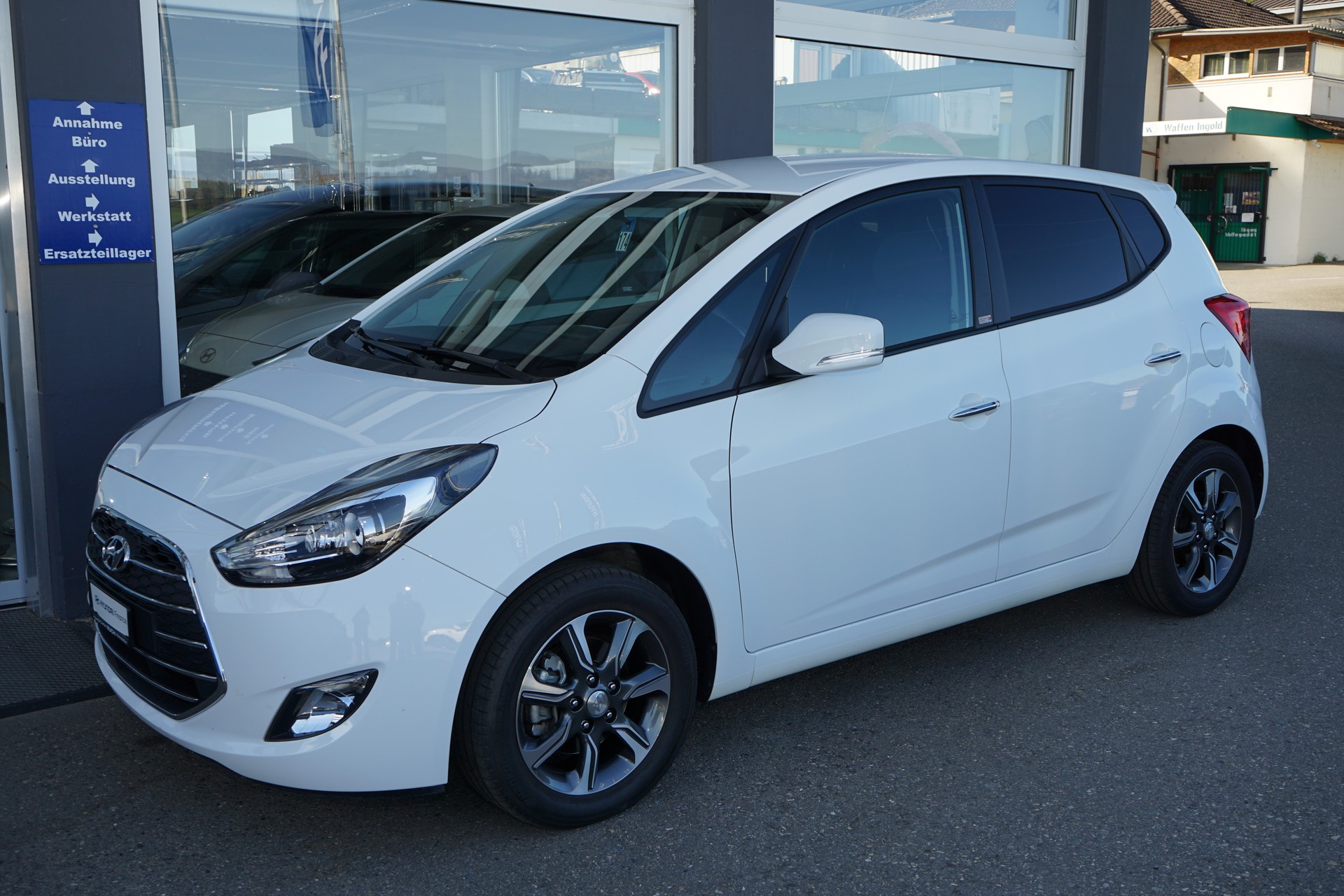 HYUNDAI iX20 1.6 Amplia Automatic