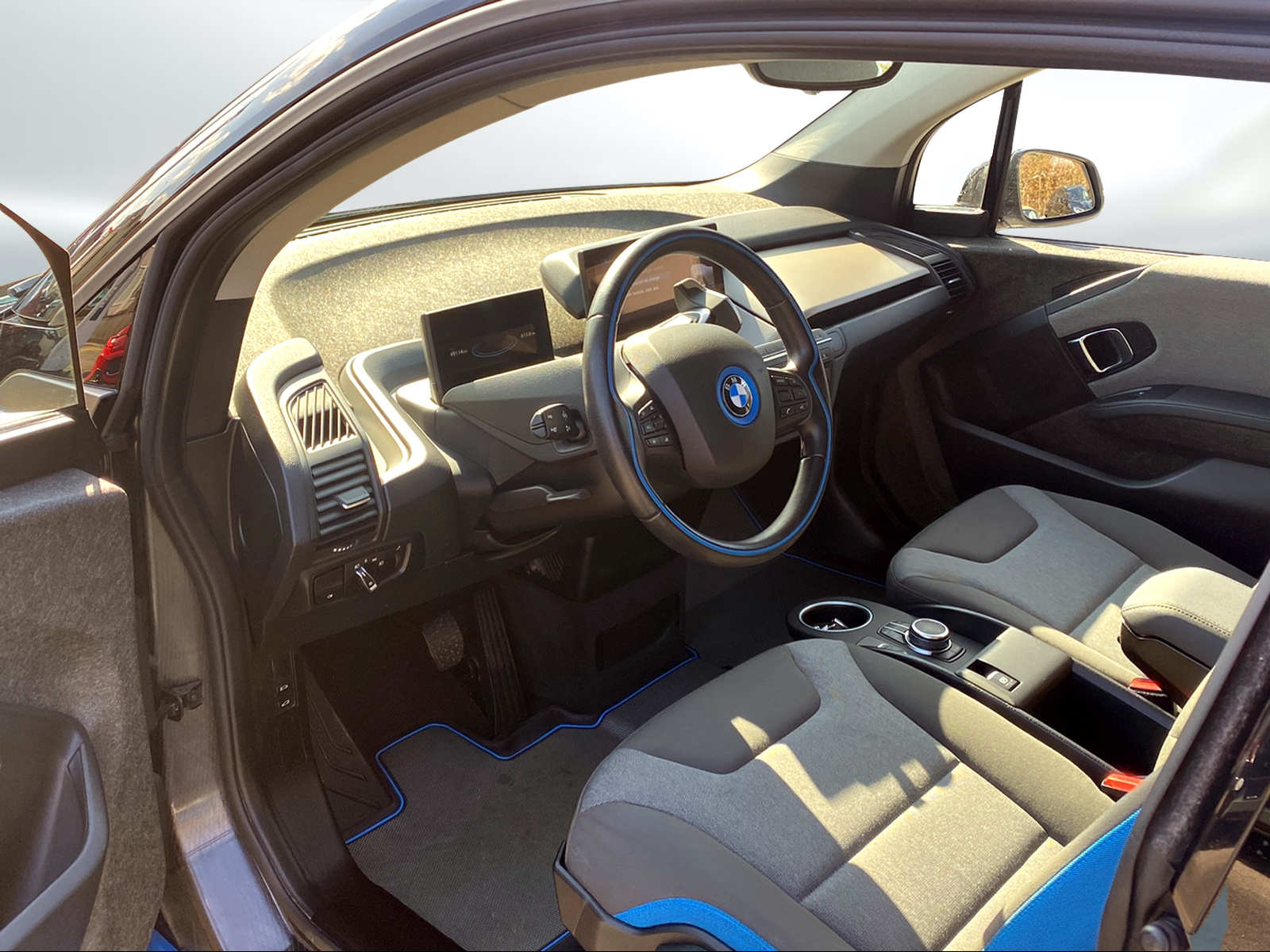 BMW i3 (120Ah)-image-3