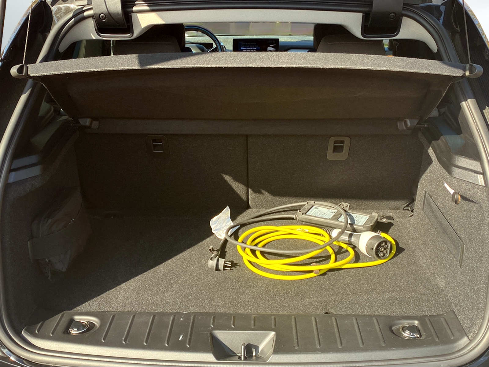 BMW i3 (120Ah)-image-9