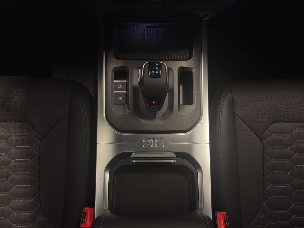 BAW 212 2.0 TD 4WD-image-8