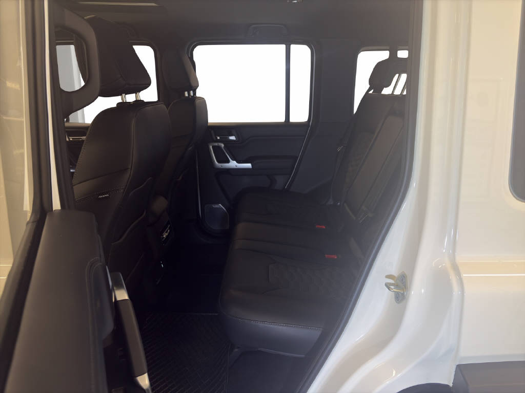 BAW 212 2.0 TD 4WD-image-13