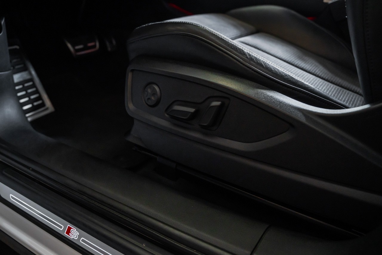 AUDI SQ5 3.0 TFSI quattro S-tronic-image-25