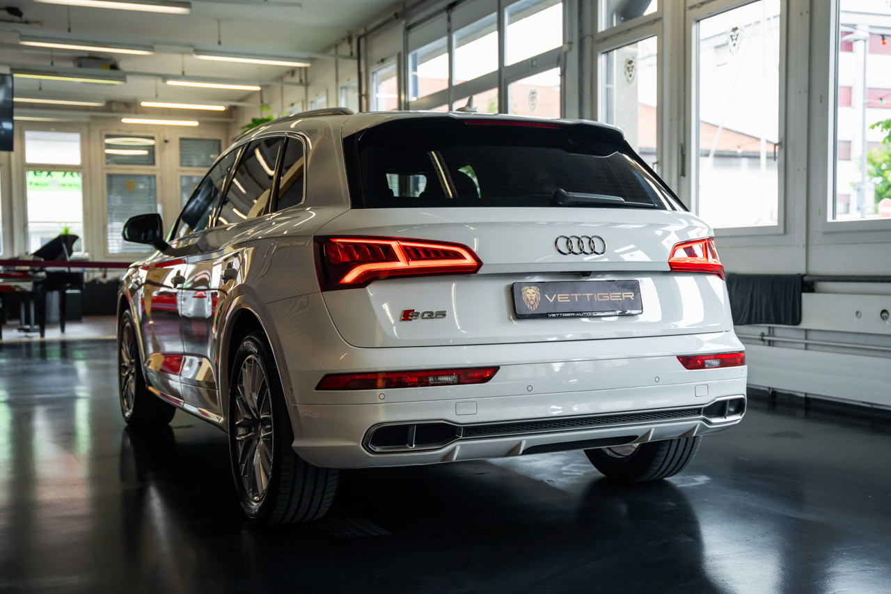 AUDI SQ5 3.0 TFSI quattro S-tronic-showroom-element-3