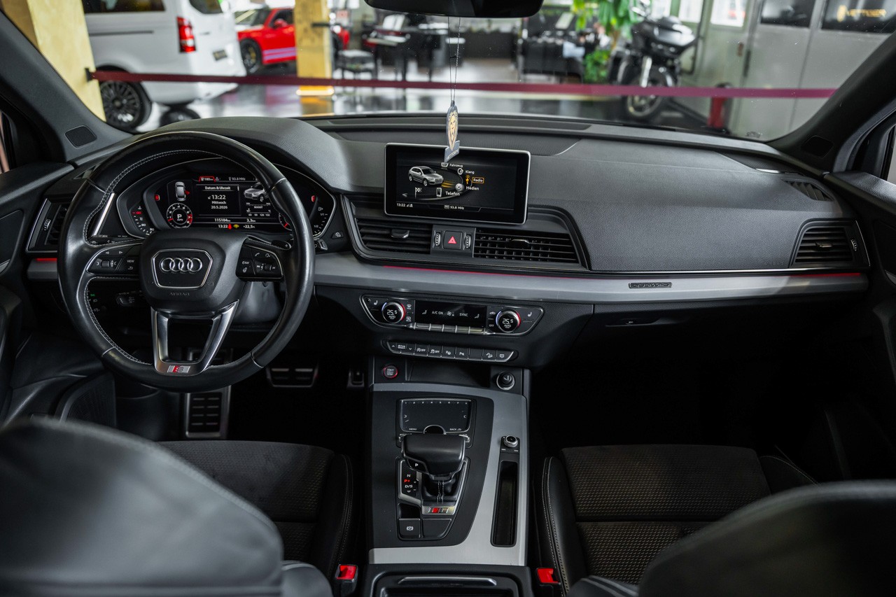 AUDI SQ5 3.0 TFSI quattro S-tronic-image-10