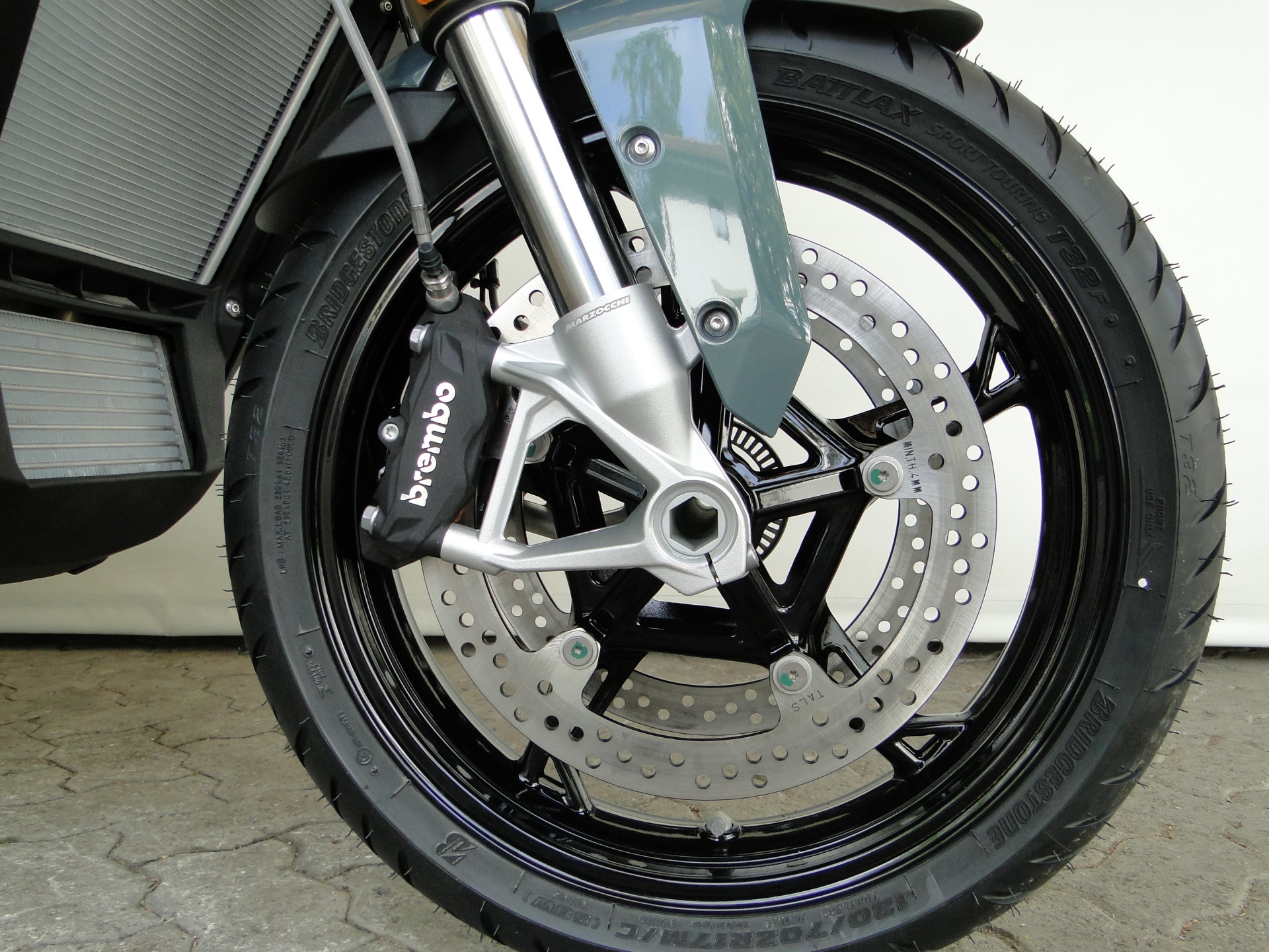 BMW S 1000 XR-image-8