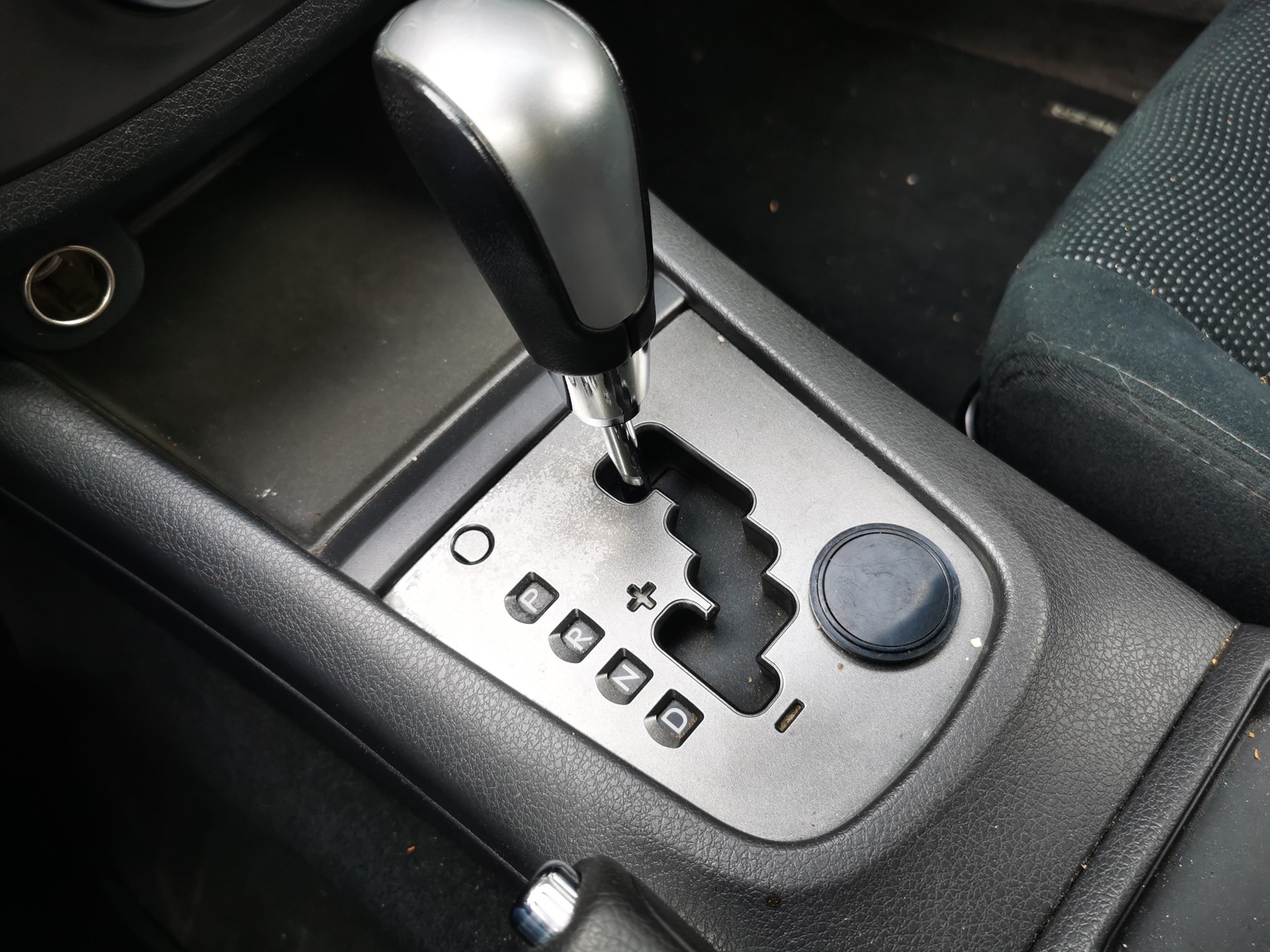 SUBARU Impreza 1.5R Swiss Automatic-image-10